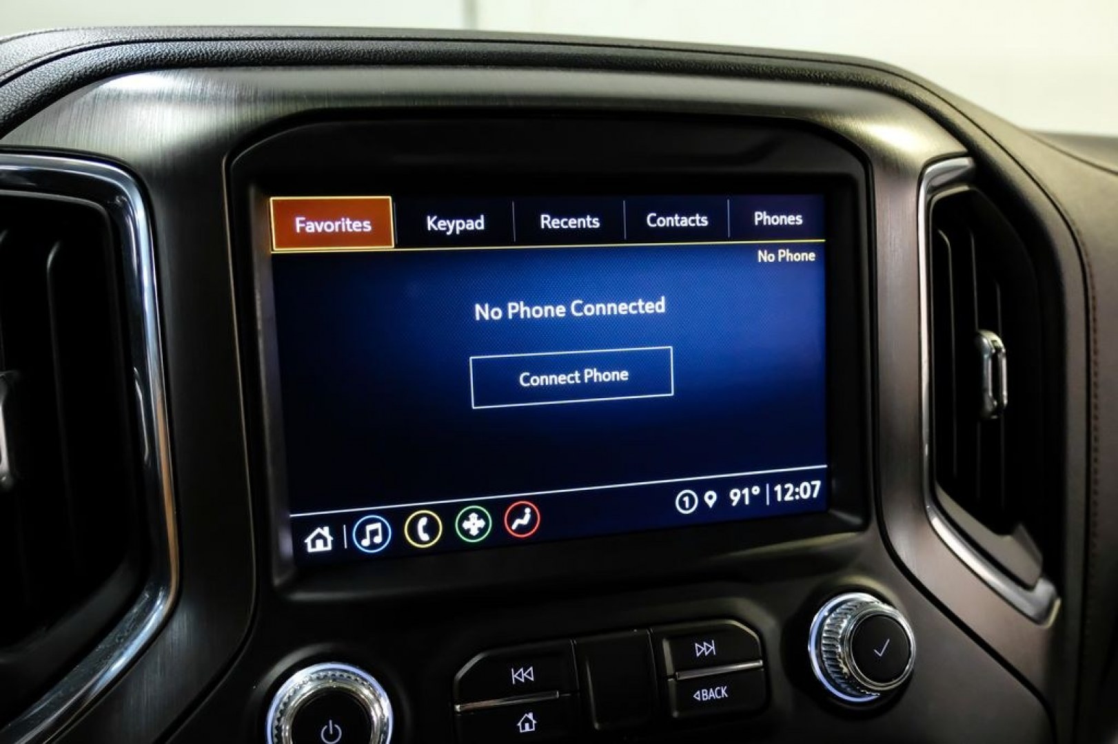 2021 Summit White /Jet Black With Kalahari Accents GMC Sierra 1500 AT4 (1GTU9EET5MZ) with an 3.0L I6 engine, Automatic transmission, located at 15300 Midway Rd., Addison, TX, 75001, (972) 702-0011, 32.958321, -96.838074- Photo#21