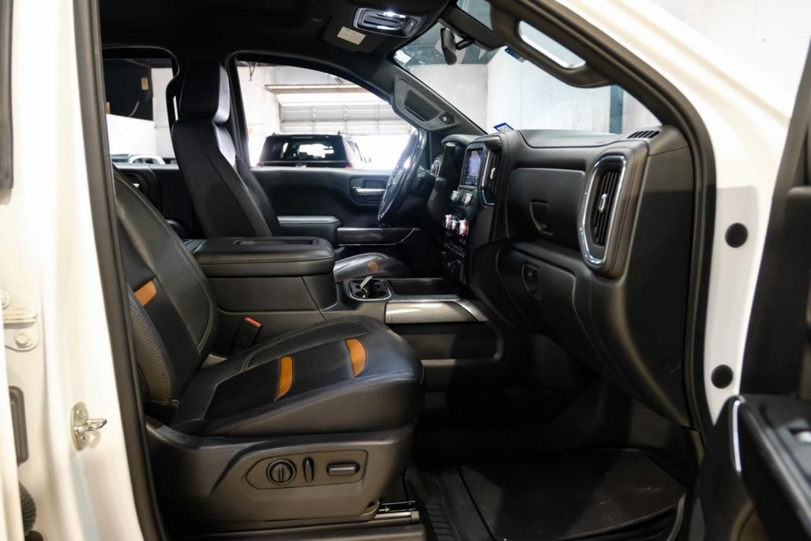 2021 Summit White /Jet Black With Kalahari Accents GMC Sierra 1500 AT4 (1GTU9EET5MZ) with an 3.0L I6 engine, Automatic transmission, located at 15300 Midway Rd., Addison, TX, 75001, (972) 702-0011, 32.958321, -96.838074- Photo#27