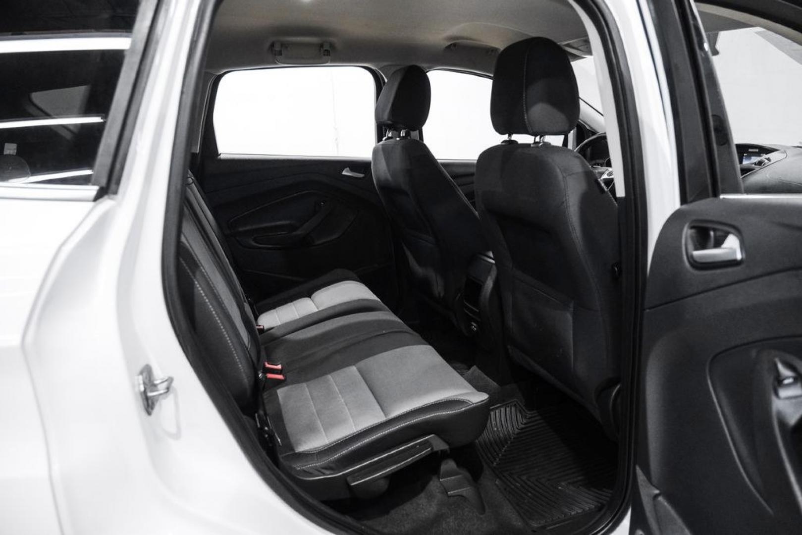 2015 Oxford White /Black Ford Escape SE (1FMCU9G91FU) with an EcoBoost 2.0L I4 GTDi DOHC Turbocharged VCT engine, Automatic transmission, located at 15300 Midway Rd., Addison, TX, 75001, (972) 702-0011, 32.958321, -96.838074- Photo#36