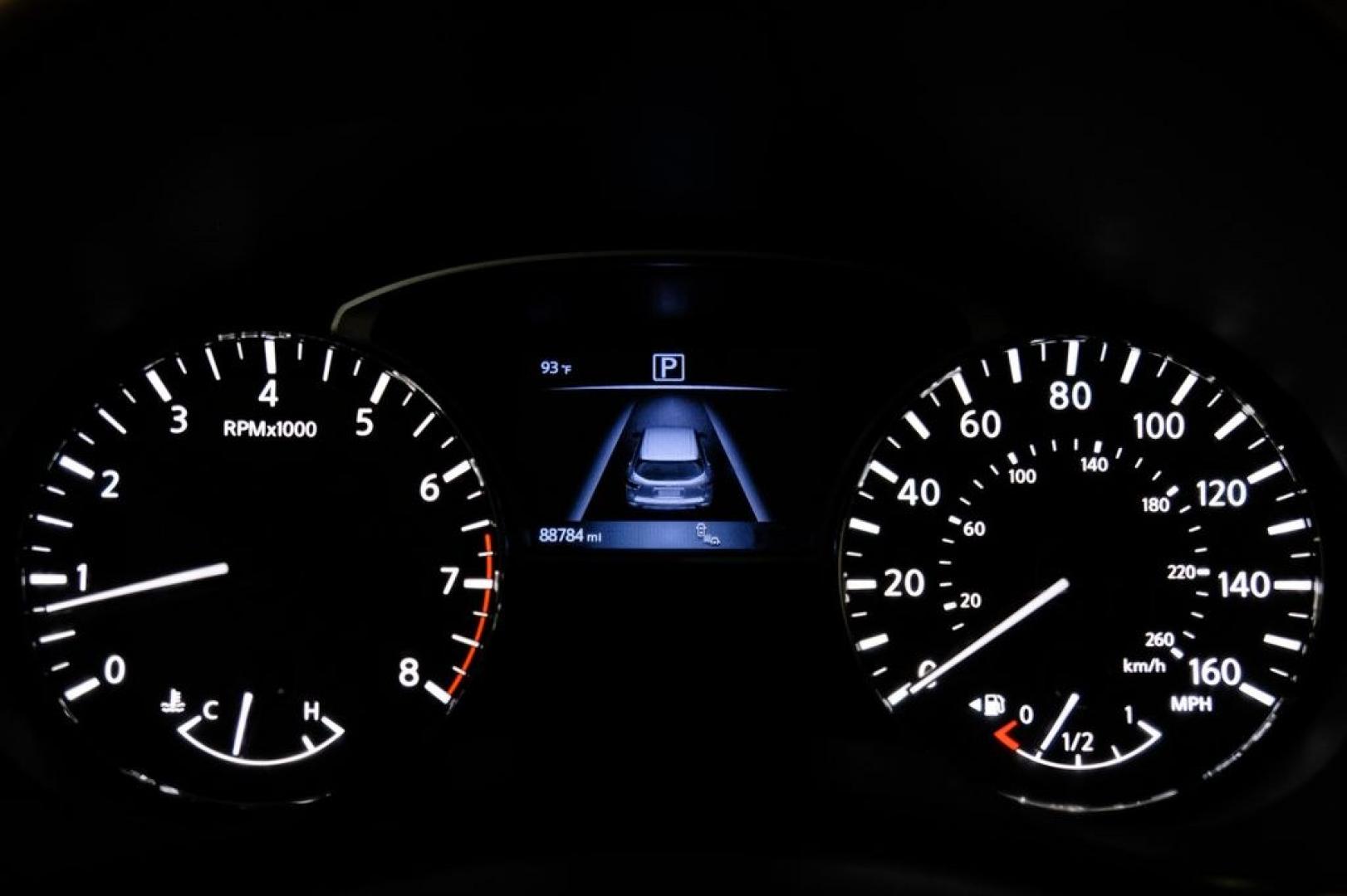 2017 Glacier White /Almond Nissan Pathfinder SL (5N1DR2MN3HC) with an V6 engine, CVT transmission, located at 15300 Midway Rd., Addison, TX, 75001, (972) 702-0011, 32.958321, -96.838074- Photo#20