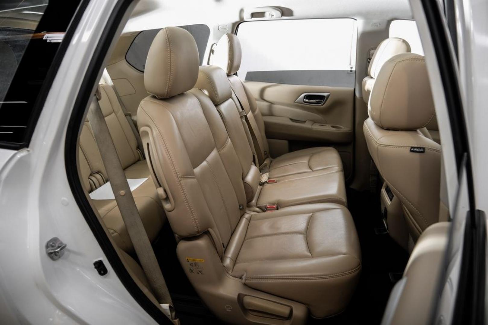 2017 Glacier White /Almond Nissan Pathfinder SL (5N1DR2MN3HC) with an V6 engine, CVT transmission, located at 15300 Midway Rd., Addison, TX, 75001, (972) 702-0011, 32.958321, -96.838074- Photo#42