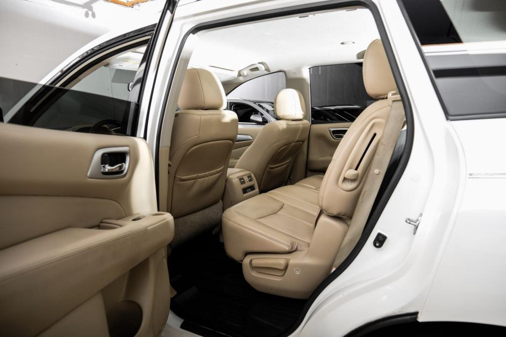 2017 Glacier White /Almond Nissan Pathfinder SL (5N1DR2MN3HC) with an V6 engine, CVT transmission, located at 15300 Midway Rd., Addison, TX, 75001, (972) 702-0011, 32.958321, -96.838074- Photo#45