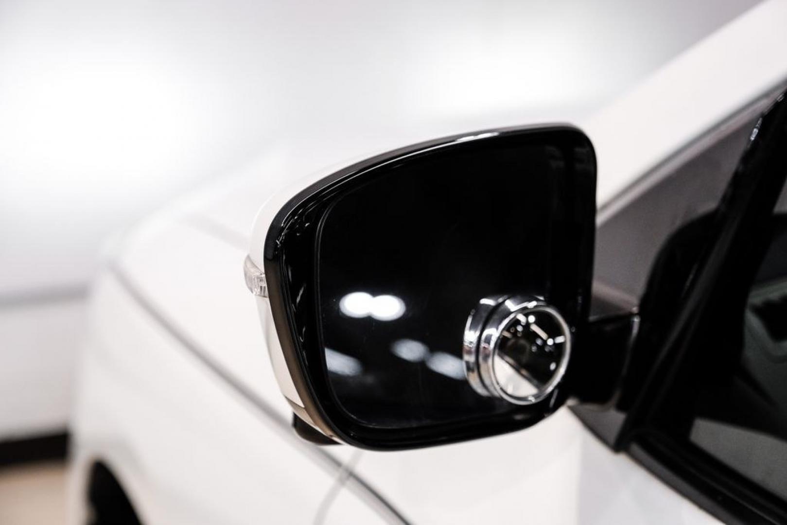2017 Glacier White /Almond Nissan Pathfinder SL (5N1DR2MN3HC) with an V6 engine, CVT transmission, located at 15300 Midway Rd., Addison, TX, 75001, (972) 702-0011, 32.958321, -96.838074- Photo#49