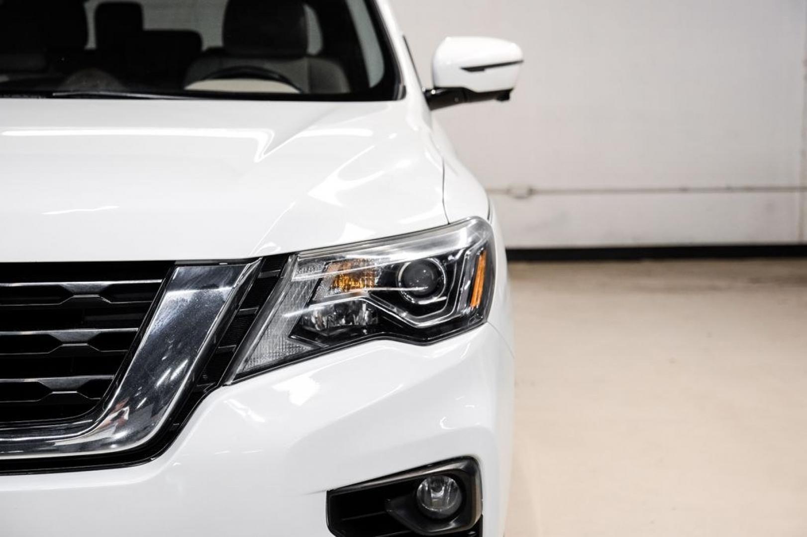 2017 Glacier White /Almond Nissan Pathfinder SL (5N1DR2MN3HC) with an V6 engine, CVT transmission, located at 15300 Midway Rd., Addison, TX, 75001, (972) 702-0011, 32.958321, -96.838074- Photo#56