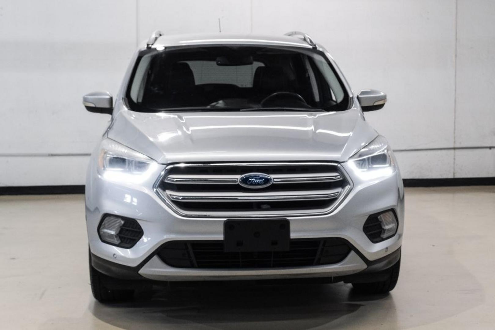 2019 Ingot Silver /Black Ford Escape Titanium (1FMCU9J93KU) with an EcoBoost 2.0L I4 GTDi DOHC Turbocharged VCT engine, Automatic transmission, located at 15300 Midway Rd., Addison, TX, 75001, (972) 702-0011, 32.958321, -96.838074- Photo#4