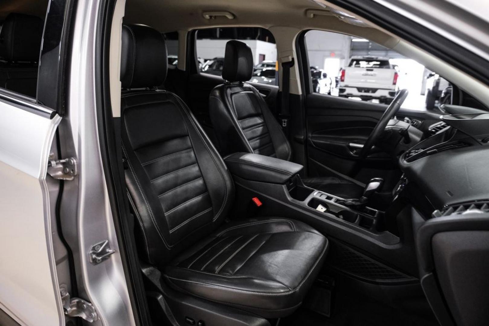 2019 Ingot Silver /Black Ford Escape Titanium (1FMCU9J93KU) with an EcoBoost 2.0L I4 GTDi DOHC Turbocharged VCT engine, Automatic transmission, located at 15300 Midway Rd., Addison, TX, 75001, (972) 702-0011, 32.958321, -96.838074- Photo#31