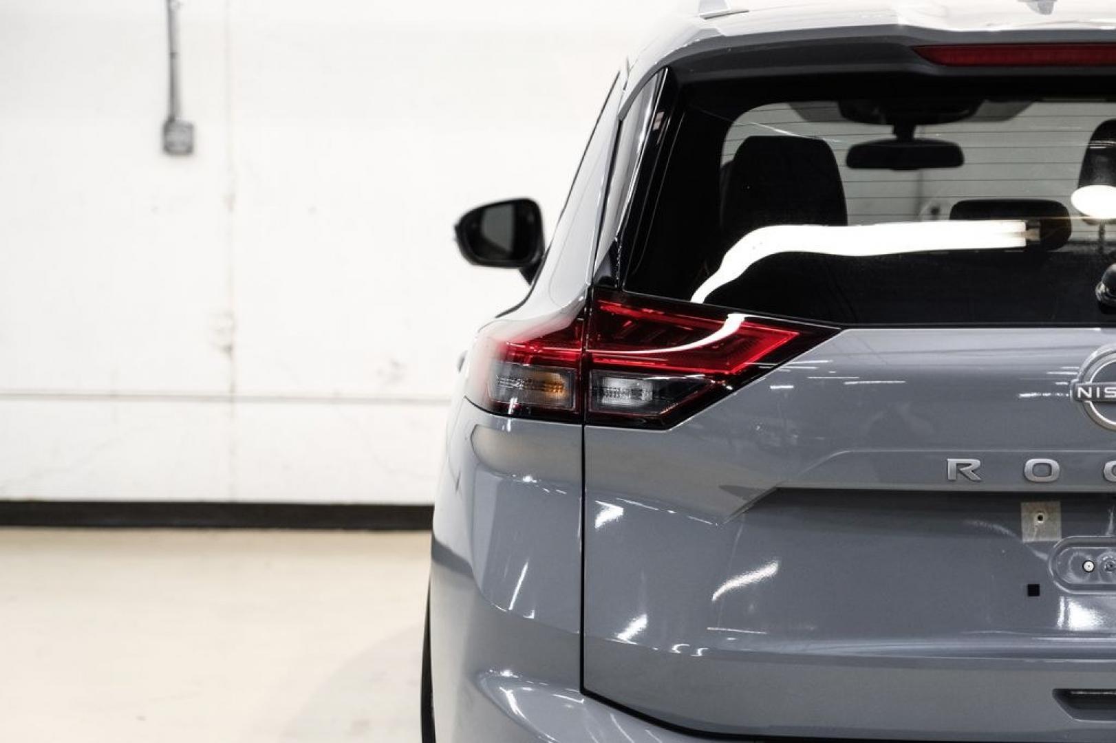 2024 Boulder Gray /Charcoal Nissan Rogue Platinum (JN8BT3DC6RW) with an 1.5L DOHC engine, CVT transmission, located at 15300 Midway Rd., Addison, TX, 75001, (972) 702-0011, 32.958321, -96.838074- Photo#41