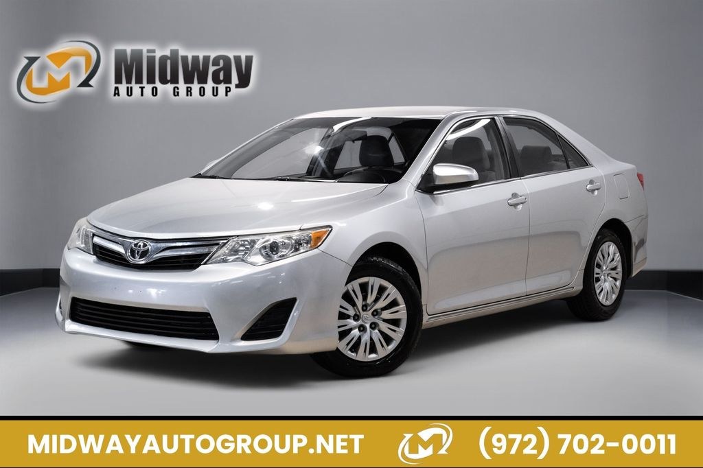photo of 2014 Toyota Camry LE