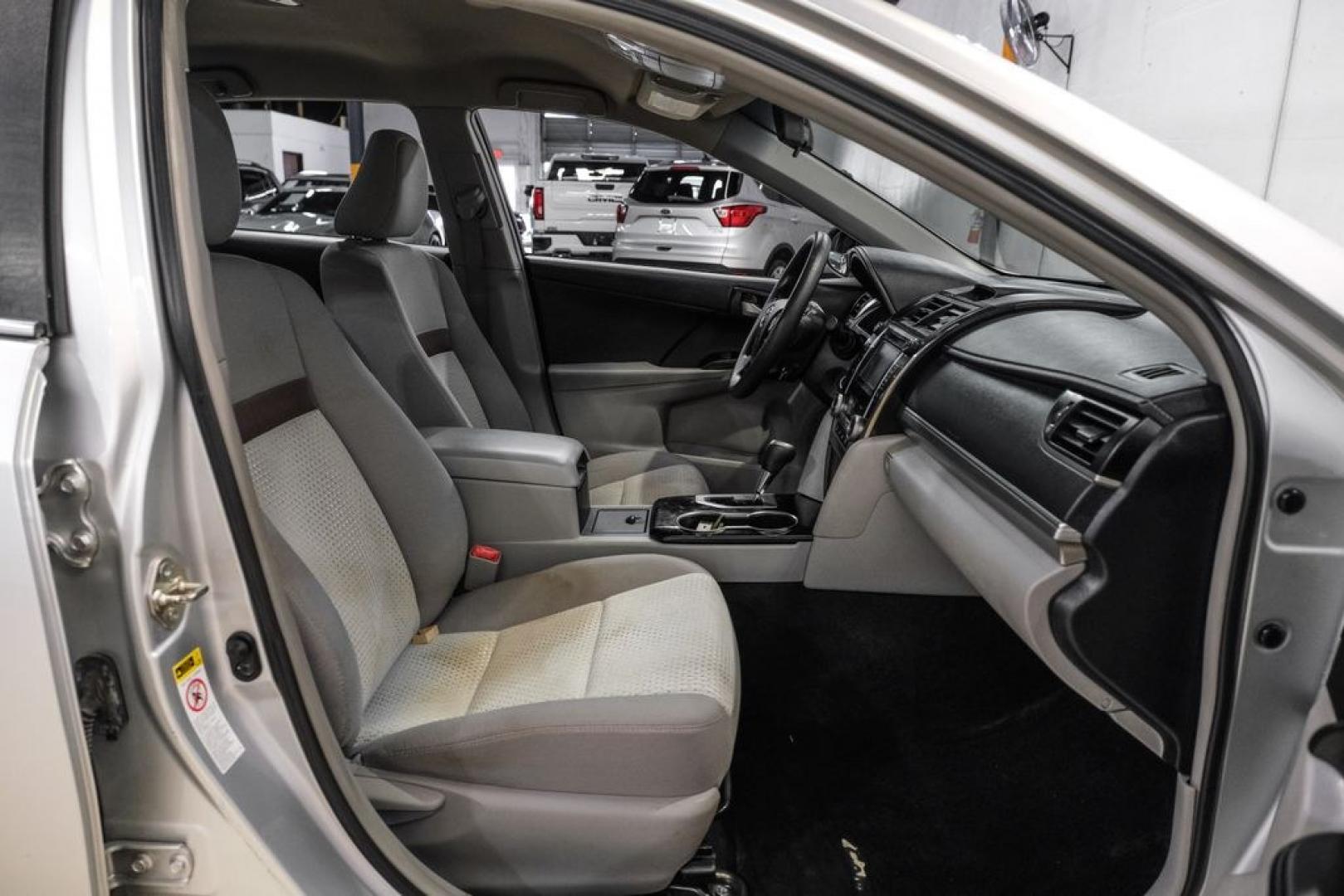 2014 Classic Silver Metallic /Ash Toyota Camry LE (4T4BF1FK7ER) with an 2.5L I4 SMPI DOHC engine, Automatic transmission, located at 15300 Midway Rd., Addison, TX, 75001, (972) 702-0011, 32.958321, -96.838074- Photo#28