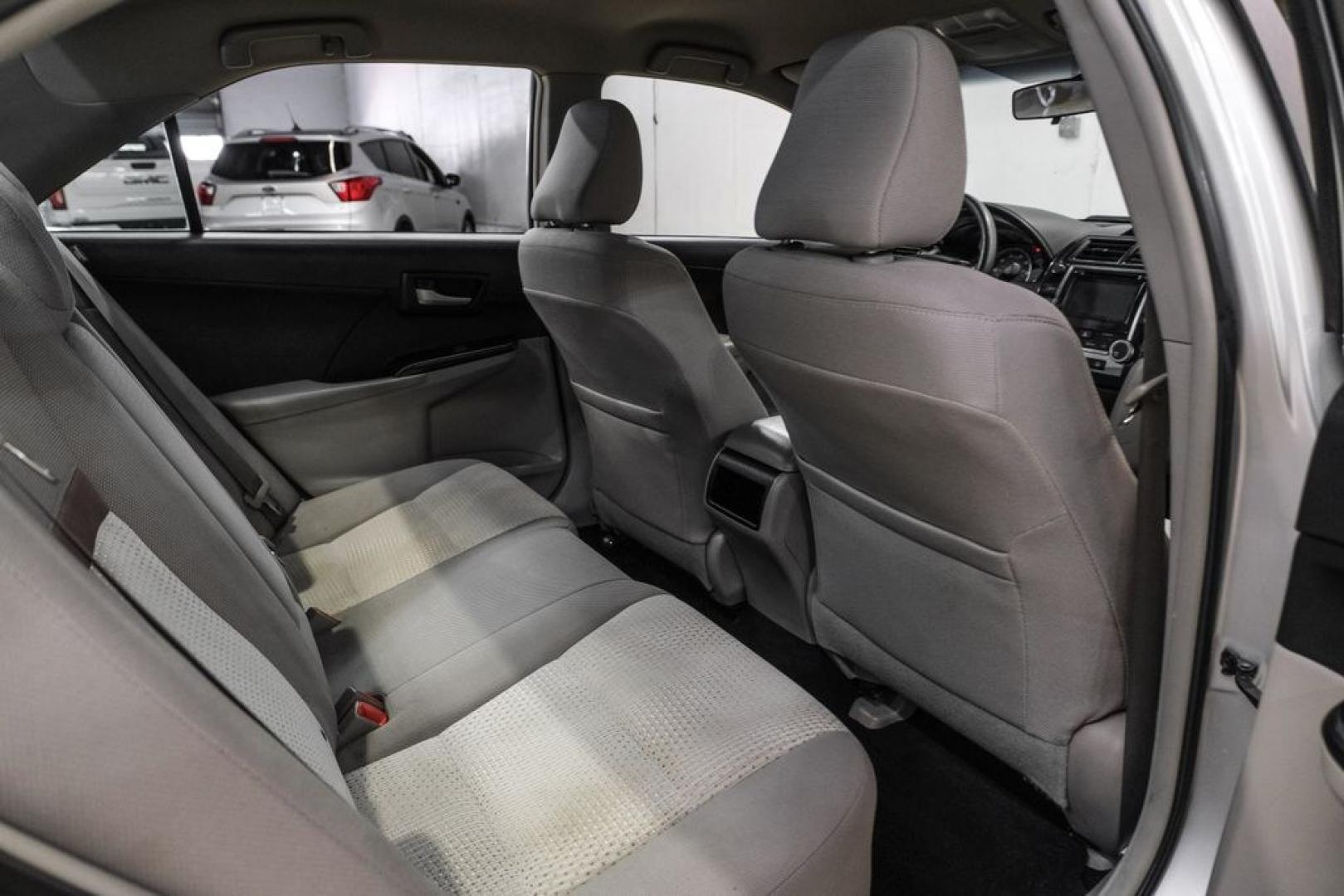 2014 Classic Silver Metallic /Ash Toyota Camry LE (4T4BF1FK7ER) with an 2.5L I4 SMPI DOHC engine, Automatic transmission, located at 15300 Midway Rd., Addison, TX, 75001, (972) 702-0011, 32.958321, -96.838074- Photo#30