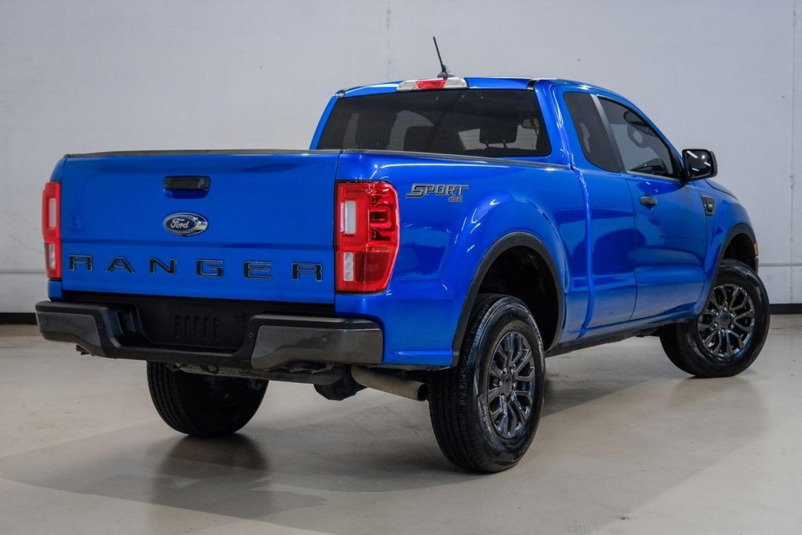 2023 Blue Metallic /Ebony Ford Ranger XLT (1FTER1FH5PL) with an EcoBoost 2.3L I4 GTDi DOHC Turbocharged VCT engine, Automatic transmission, located at 15300 Midway Rd., Addison, TX, 75001, (972) 702-0011, 32.958321, -96.838074- Photo#9