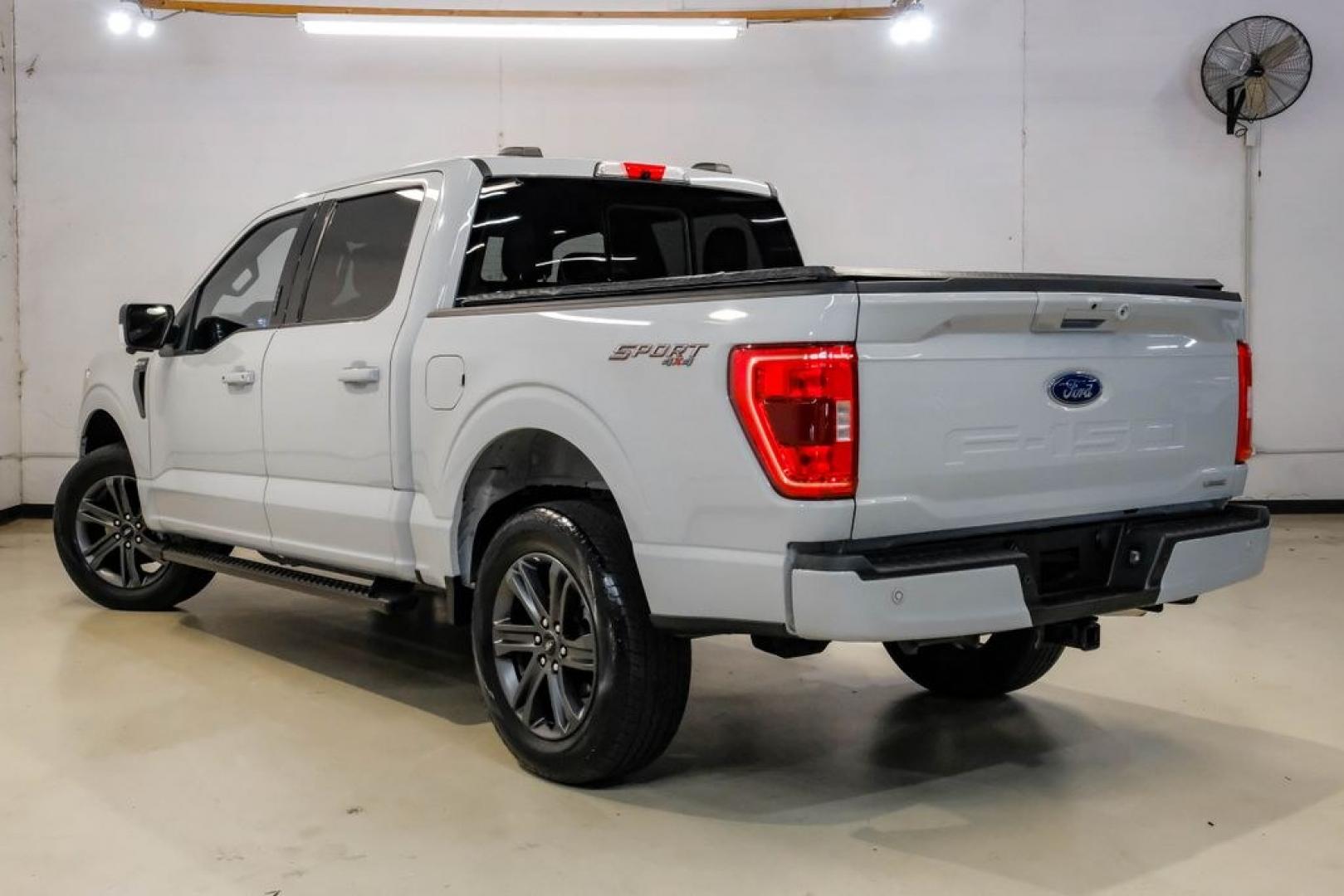 2023 Avalanche /Black Ford F-150 XLT (1FTEW1EP6PF) with an 2.7L V6 EcoBoost engine, Automatic transmission, located at 15300 Midway Rd., Addison, TX, 75001, (972) 702-0011, 32.958321, -96.838074- Photo#13
