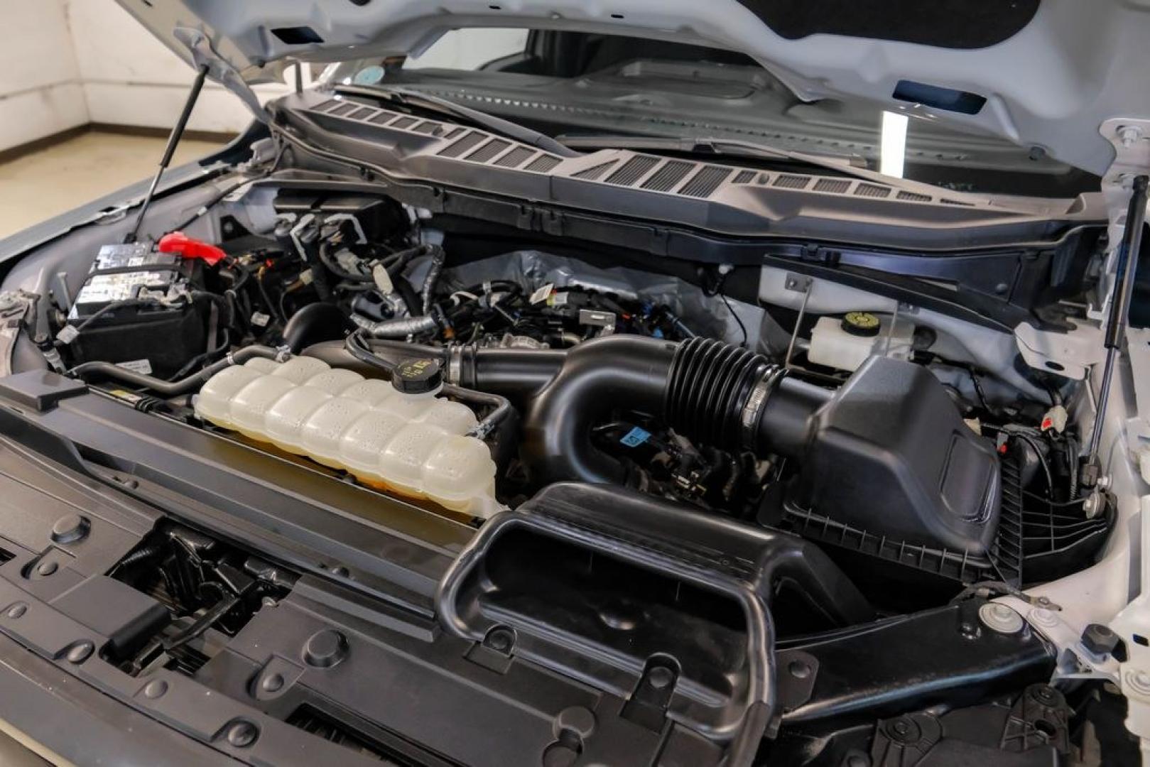 2023 Avalanche /Black Ford F-150 XLT (1FTEW1EP6PF) with an 2.7L V6 EcoBoost engine, Automatic transmission, located at 15300 Midway Rd., Addison, TX, 75001, (972) 702-0011, 32.958321, -96.838074- Photo#64