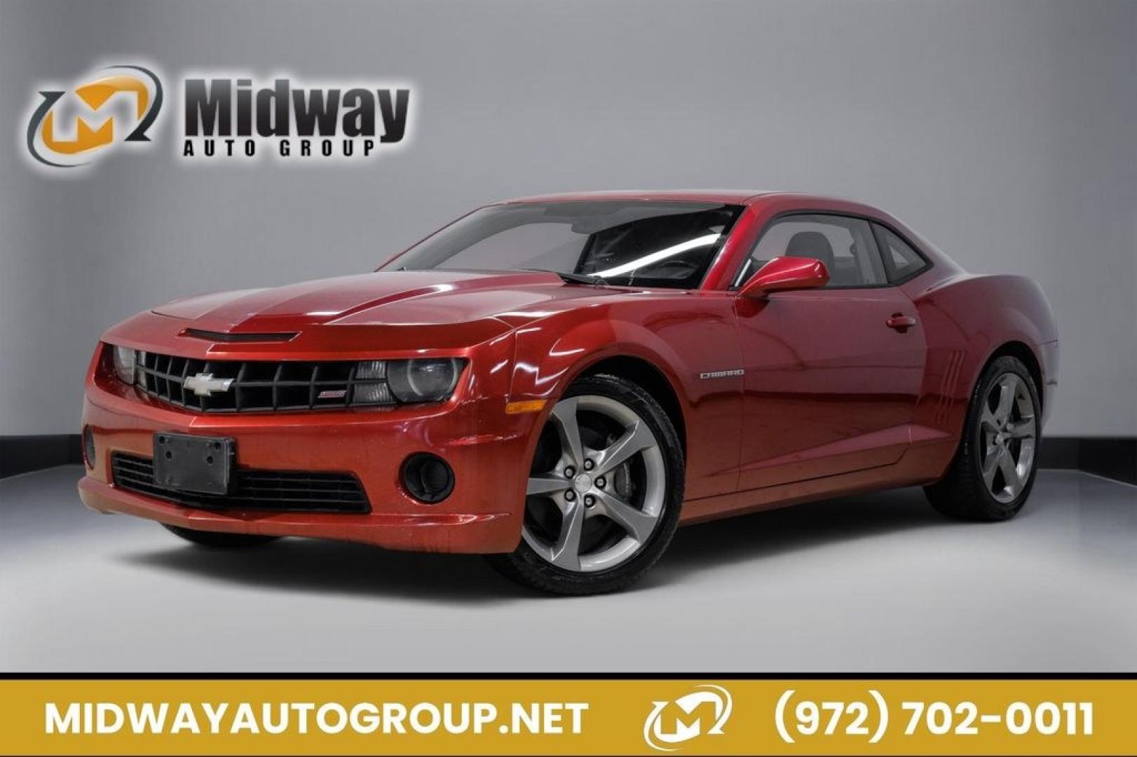 2013 Crystal Red Tint /Gray Chevrolet Camaro SS (2G1FJ1EJ9D9) with an 6.2L V8 SFI engine, Automatic transmission, located at 15300 Midway Rd., Addison, TX, 75001, (972) 702-0011, 32.958321, -96.838074- Photo#0