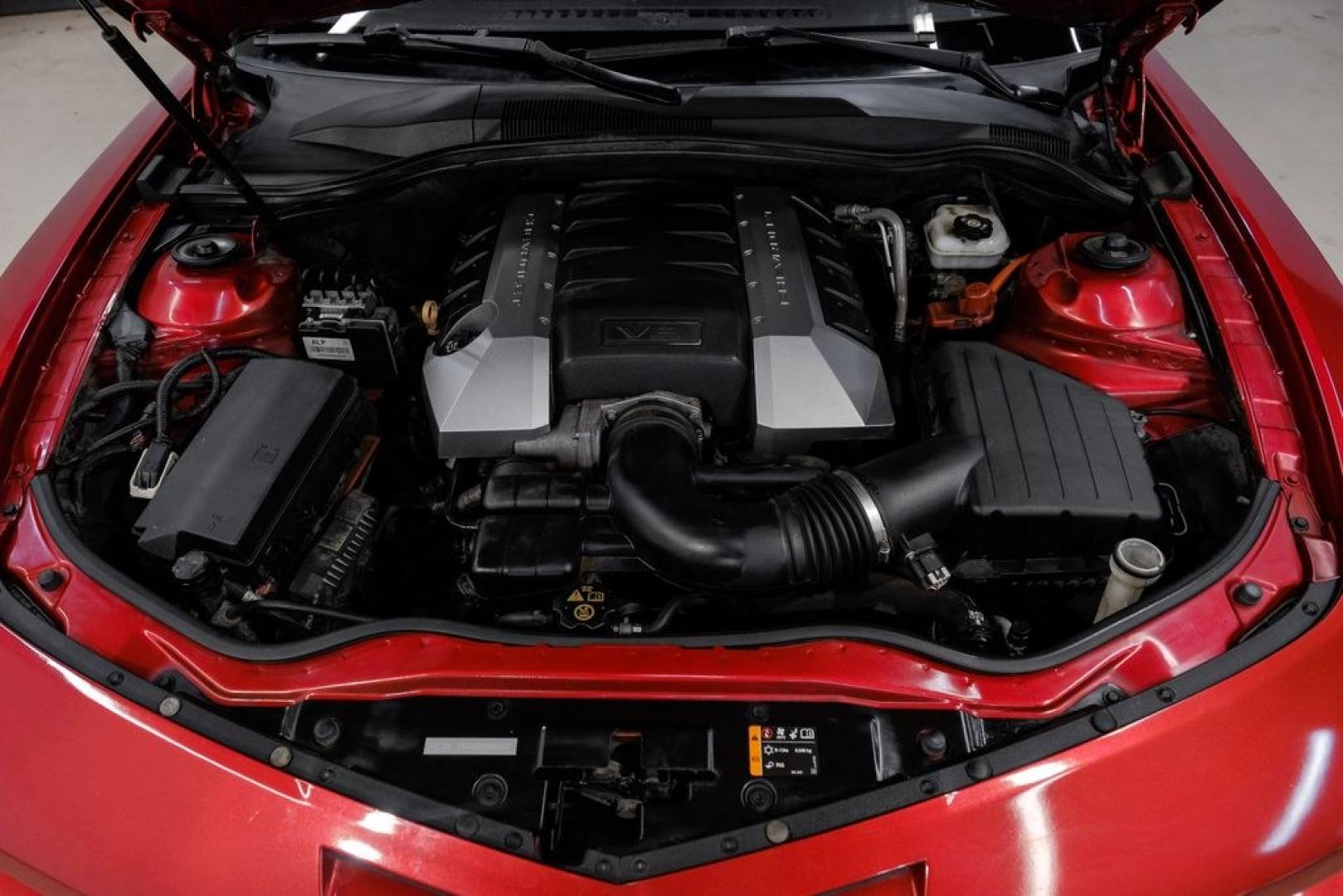 2013 Crystal Red Tint /Gray Chevrolet Camaro SS (2G1FJ1EJ9D9) with an 6.2L V8 SFI engine, Automatic transmission, located at 15300 Midway Rd., Addison, TX, 75001, (972) 702-0011, 32.958321, -96.838074- Photo#45