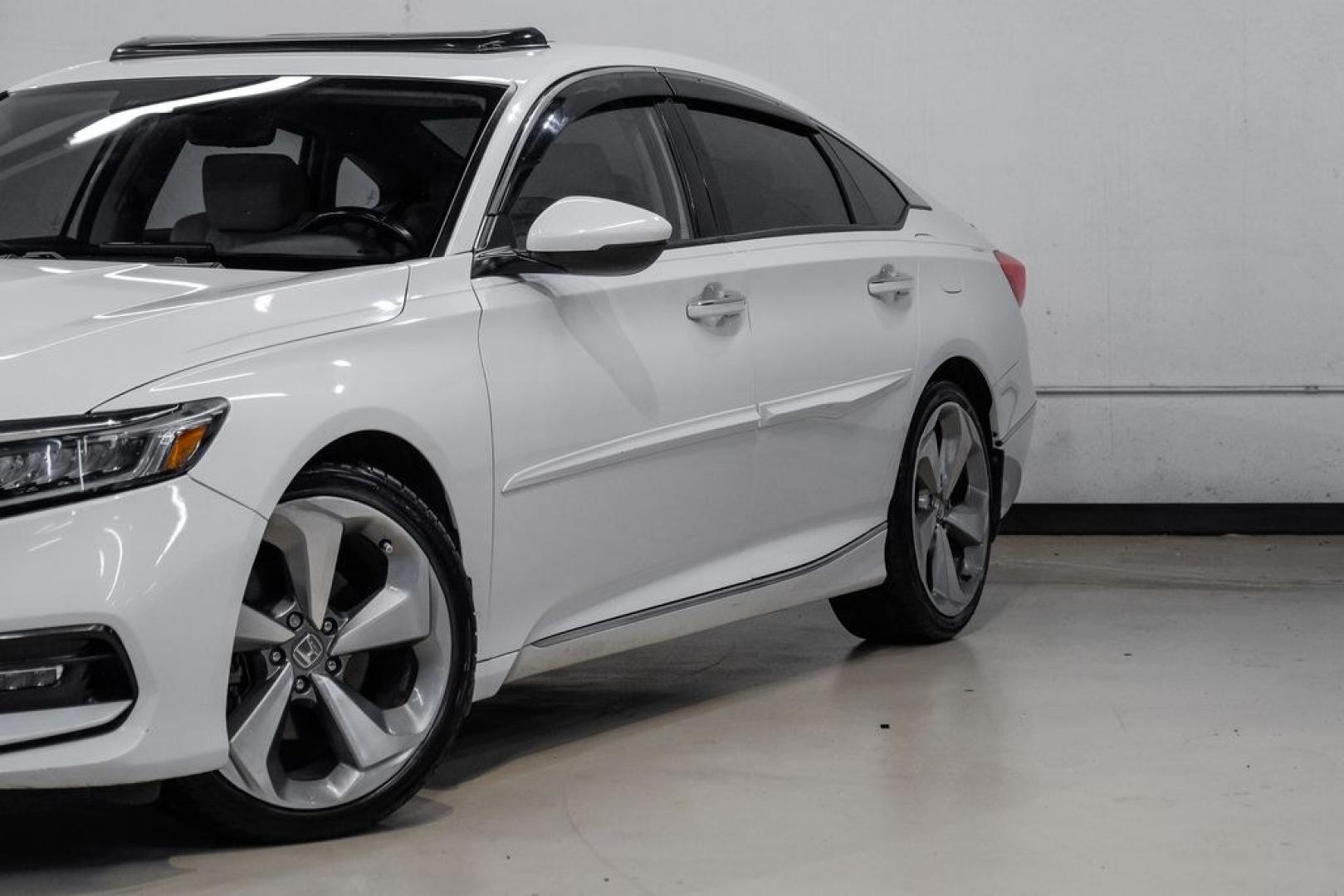 2018 Platinum White Pearl /Ivory Honda Accord Touring (1HGCV1F93JA) with an 1.5T I4 DOHC 16V Turbocharged VTEC engine, CVT transmission, located at 15300 Midway Rd., Addison, TX, 75001, (972) 702-0011, 32.958321, -96.838074- Photo#5