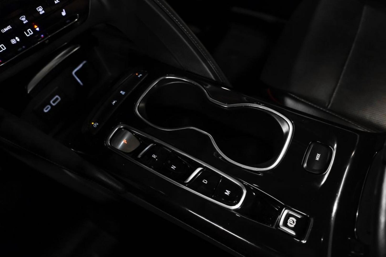 2023 Ebony Twilight Metallic /Ebony Seats Buick Envision Essence (LRBFZNR4XPD) with an 2.0L Turbocharged engine, Automatic transmission, located at 15300 Midway Rd., Addison, TX, 75001, (972) 702-0011, 32.958321, -96.838074- Photo#23
