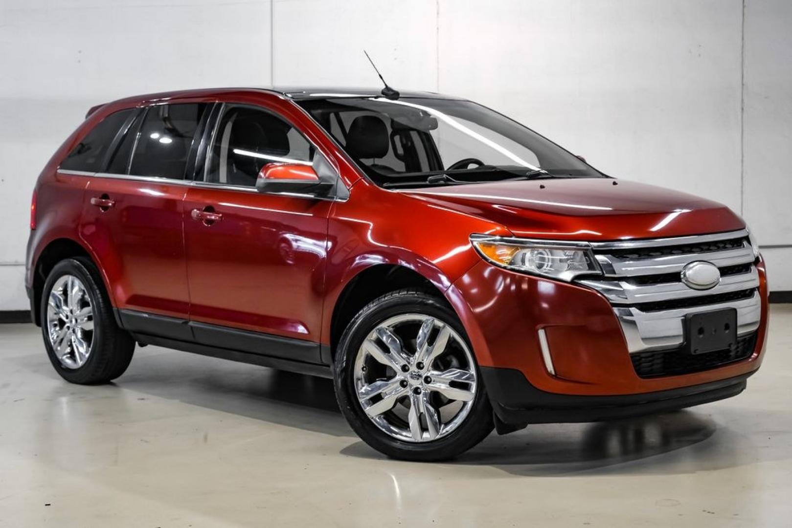 2014 Sunset /Black Ford Edge Limited (2FMDK3KC8EB) with an 3.5L V6 Ti-VCT engine, Automatic transmission, located at 15300 Midway Rd., Addison, TX, 75001, (972) 702-0011, 32.958321, -96.838074- Photo#6