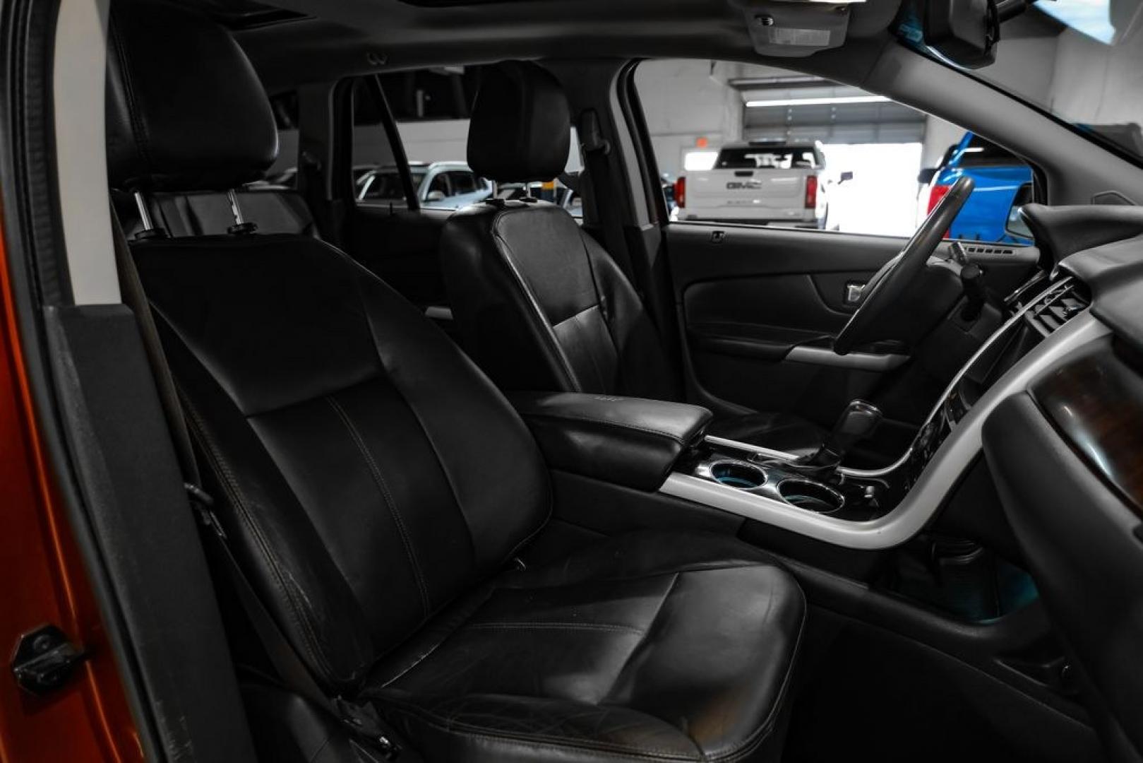 2014 Sunset /Black Ford Edge Limited (2FMDK3KC8EB) with an 3.5L V6 Ti-VCT engine, Automatic transmission, located at 15300 Midway Rd., Addison, TX, 75001, (972) 702-0011, 32.958321, -96.838074- Photo#31