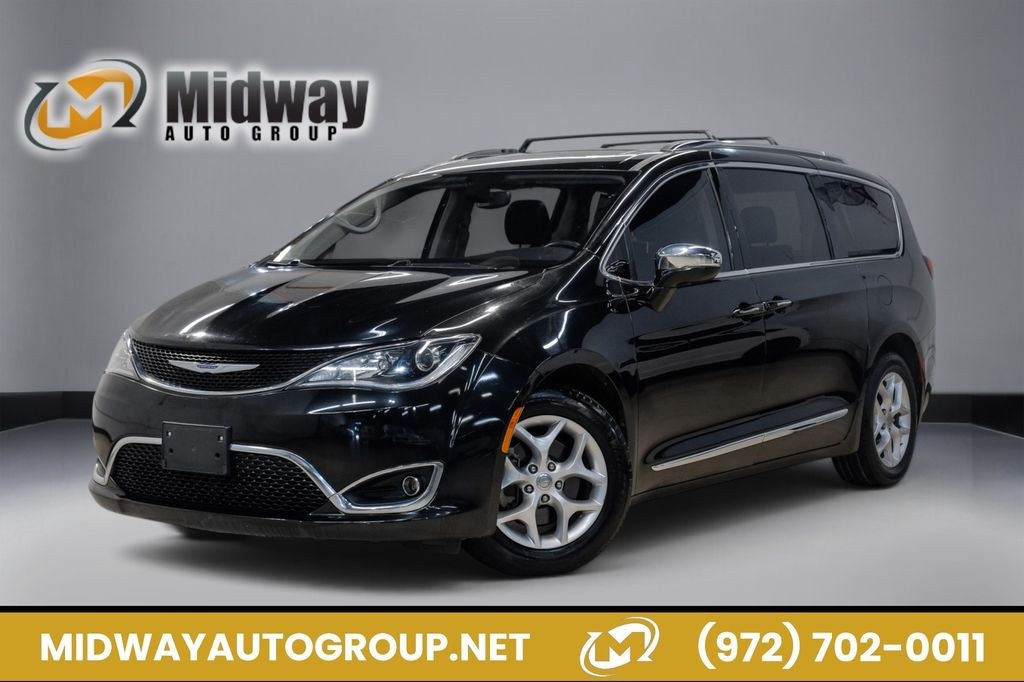 photo of 2020 Chrysler Pacifica Limited