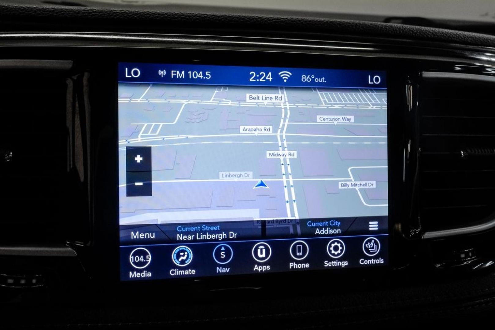 2020 Brilliant Black Crystal Pearlcoat /Black Chrysler Pacifica Limited (2C4RC1GG9LR) with an 3.6L V6 24V VVT engine, Automatic transmission, located at 15300 Midway Rd., Addison, TX, 75001, (972) 702-0011, 32.958321, -96.838074- Photo#30