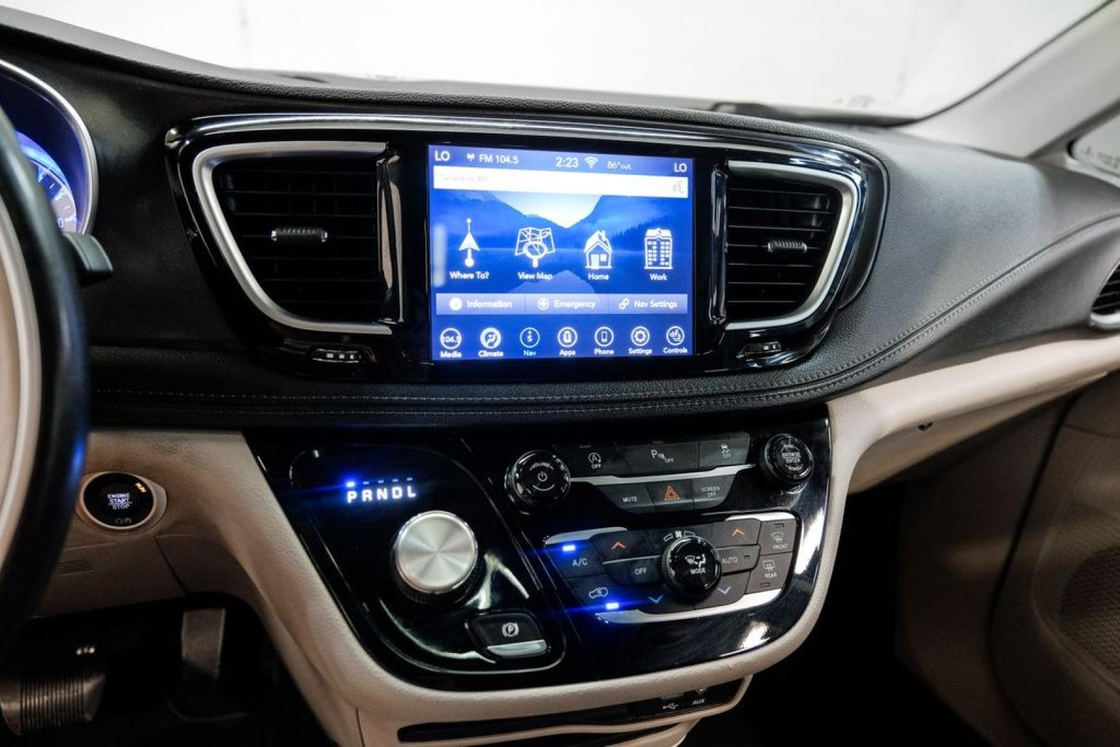 2020 Brilliant Black Crystal Pearlcoat /Black Chrysler Pacifica Limited (2C4RC1GG9LR) with an 3.6L V6 24V VVT engine, Automatic transmission, located at 15300 Midway Rd., Addison, TX, 75001, (972) 702-0011, 32.958321, -96.838074- Photo#34