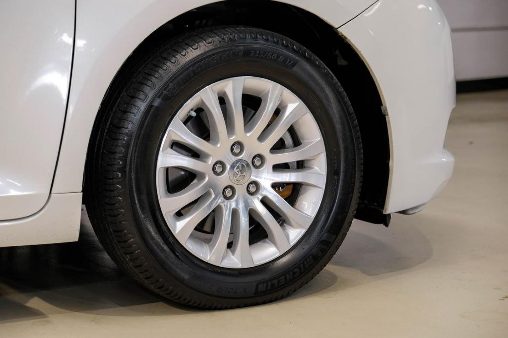 2016 Blizzard Pearl /Bisque Toyota Sienna XLE (5TDYK3DC8GS) with an 3.5L V6 SMPI DOHC engine, Automatic transmission, located at 15300 Midway Rd., Addison, TX, 75001, (972) 702-0011, 32.958321, -96.838074- Photo#60