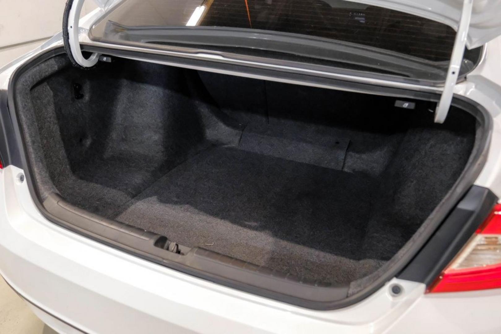 2019 Platinum White Pearl /Ivory Honda Accord EX-L (1HGCV1F58KA) with an 1.5T I4 DOHC 16V Turbocharged VTEC engine, CVT transmission, located at 15300 Midway Rd., Addison, TX, 75001, (972) 702-0011, 32.958321, -96.838074- Photo#65