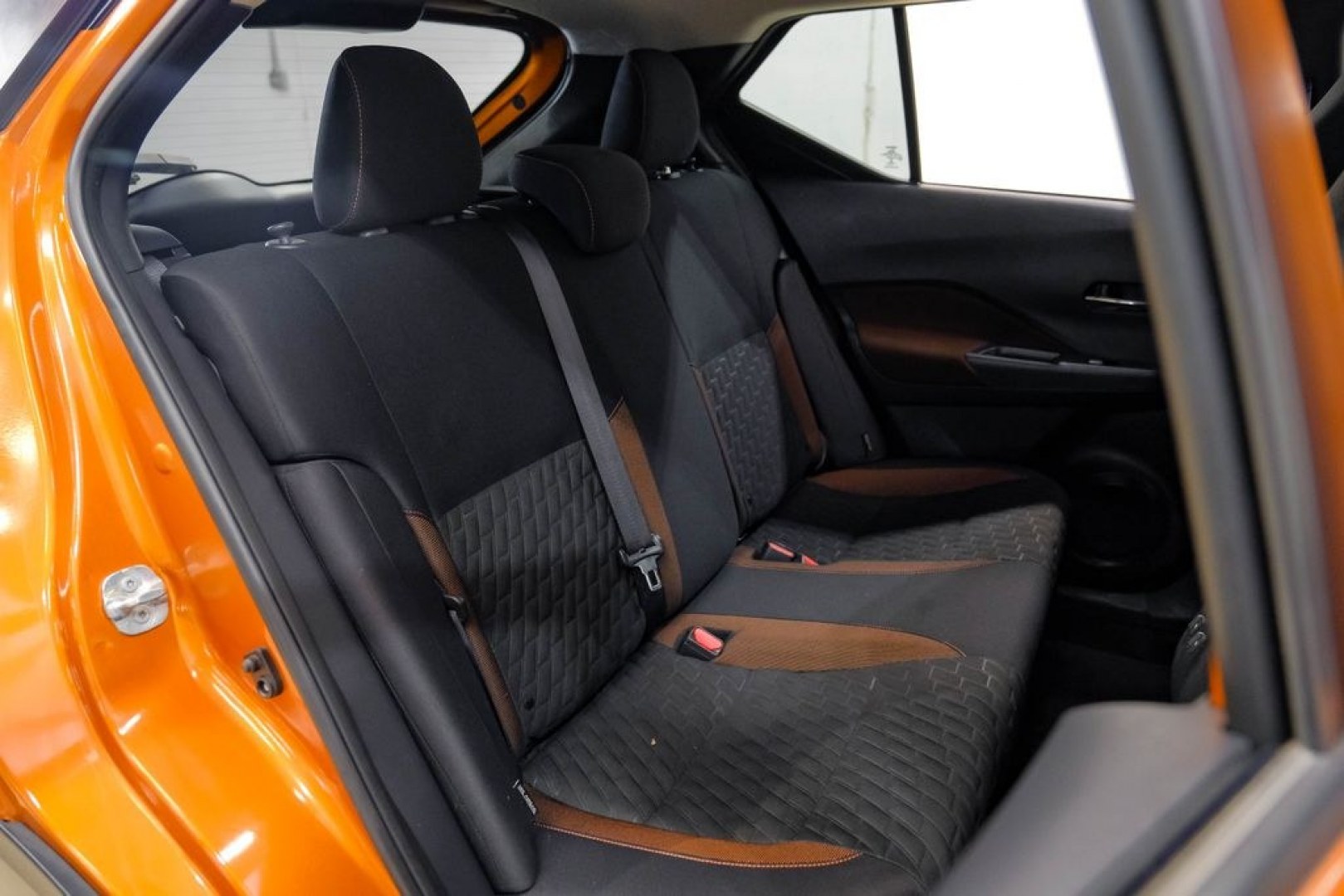 2023 Orange Metallic /Charcoal Nissan Kicks SR (3N1CP5DVXPL) with an 1.6L 4-Cylinder DOHC 16V engine, CVT transmission, located at 15300 Midway Rd., Addison, TX, 75001, (972) 702-0011, 32.958321, -96.838074- Photo#45