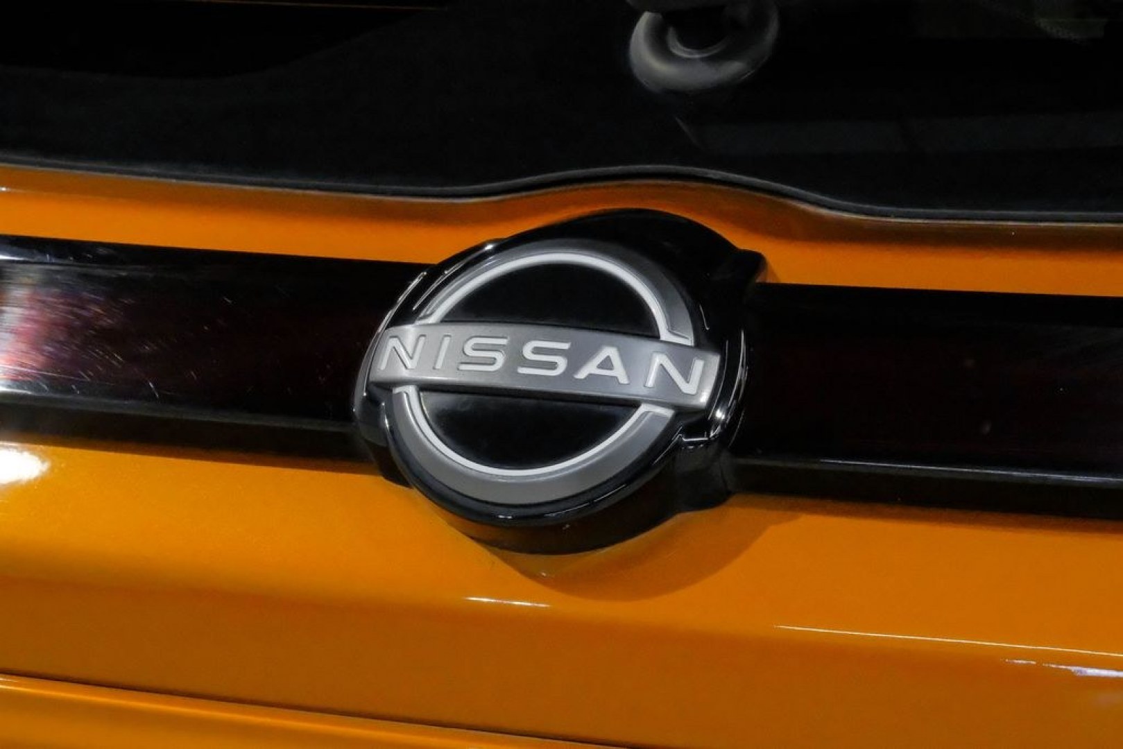 2023 Orange Metallic /Charcoal Nissan Kicks SR (3N1CP5DVXPL) with an 1.6L 4-Cylinder DOHC 16V engine, CVT transmission, located at 15300 Midway Rd., Addison, TX, 75001, (972) 702-0011, 32.958321, -96.838074- Photo#58
