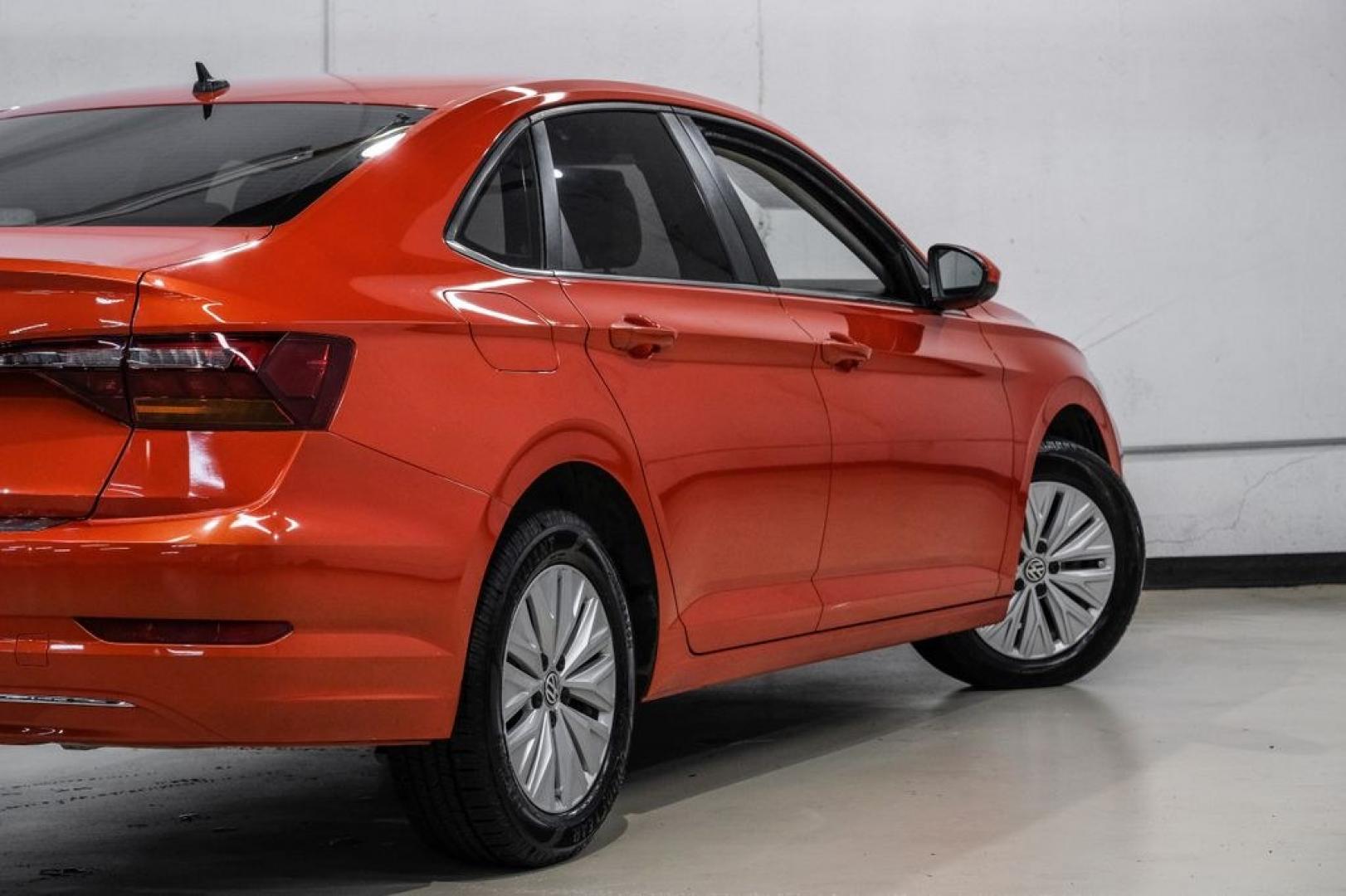 2019 Habanero Orange Metallic /Dark Beige Volkswagen Jetta 1.4T S (3VWN57BU9KM) with an 1.4L TSI engine, Manual transmission, located at 15300 Midway Rd., Addison, TX, 75001, (972) 702-0011, 32.958321, -96.838074- Photo#11