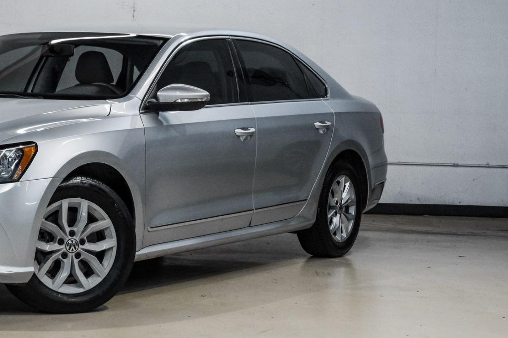 2016 Reflex Silver Metallic /Gray Volkswagen Passat 1.8T S (1VWAS7A31GC) with an 1.8L TSI engine, Automatic transmission, located at 15300 Midway Rd., Addison, TX, 75001, (972) 702-0011, 32.958321, -96.838074- Photo#5