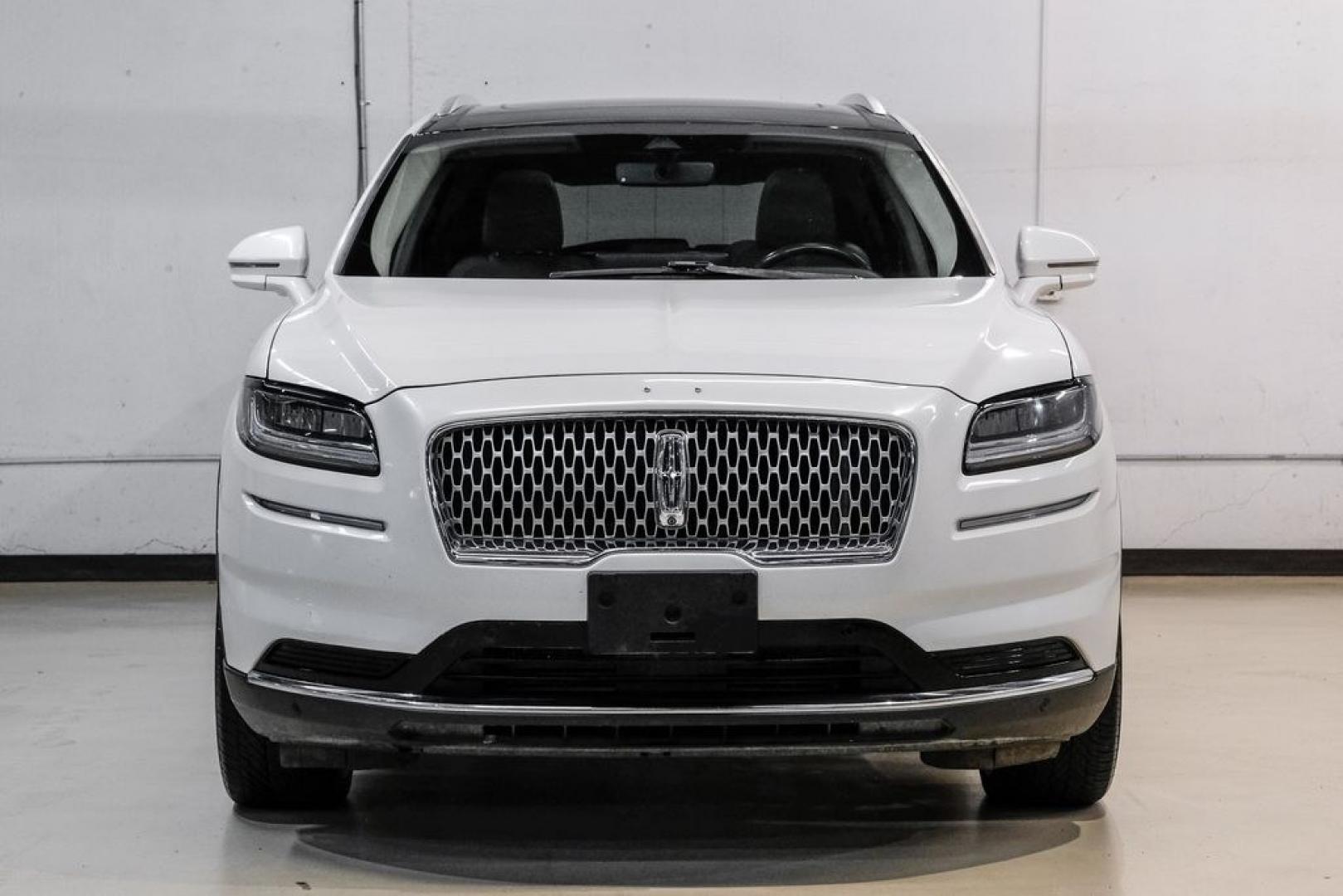 2021 White /Sandstone Lincoln Nautilus Reserve (2LMPJ6K98MB) with an 2.0L Turbocharged engine, Automatic transmission, located at 15300 Midway Rd., Addison, TX, 75001, (972) 702-0011, 32.958321, -96.838074- Photo#7