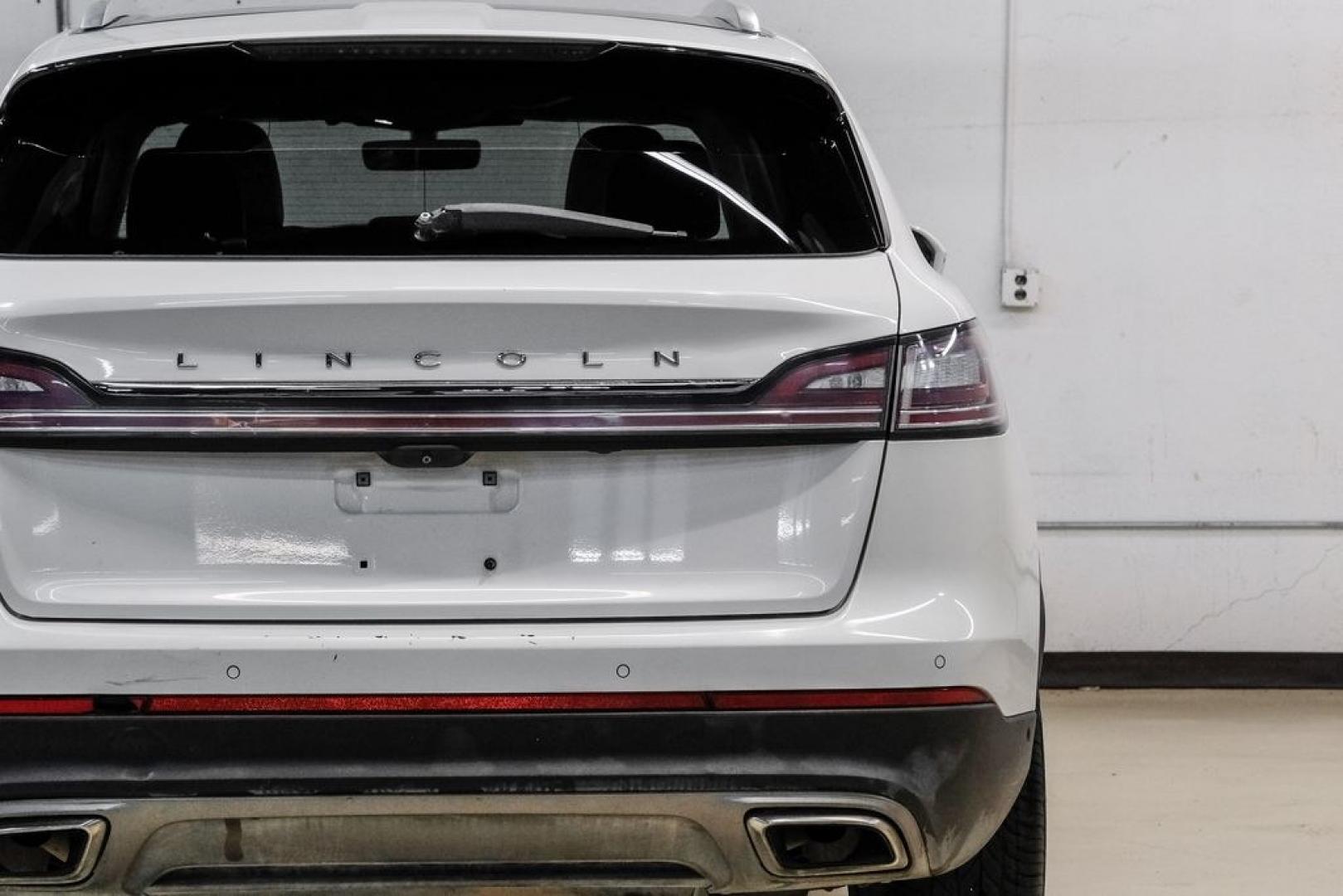 2021 White /Sandstone Lincoln Nautilus Reserve (2LMPJ6K98MB) with an 2.0L Turbocharged engine, Automatic transmission, located at 15300 Midway Rd., Addison, TX, 75001, (972) 702-0011, 32.958321, -96.838074- Photo#59