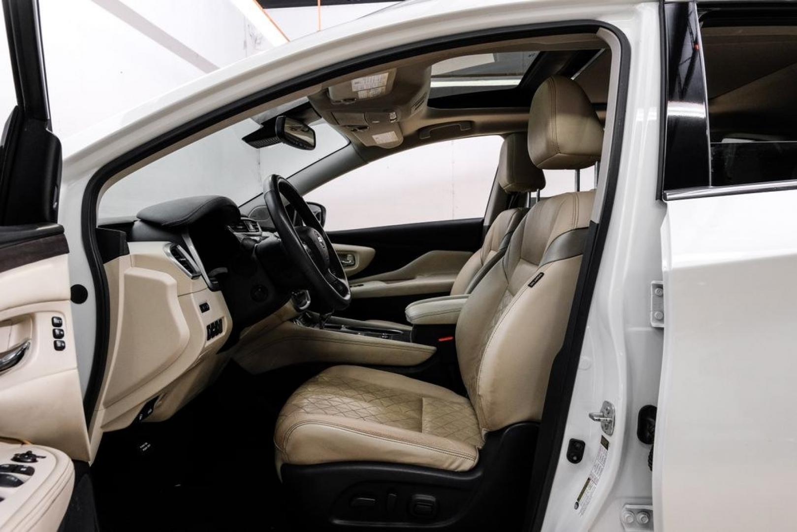 2021 Pearl White /Cashmere Nissan Murano Platinum (5N1AZ2DJ7MC) with an 3.5L V6 DOHC 24V engine, CVT transmission, located at 15300 Midway Rd., Addison, TX, 75001, (972) 702-0011, 32.958321, -96.838074- Photo#3
