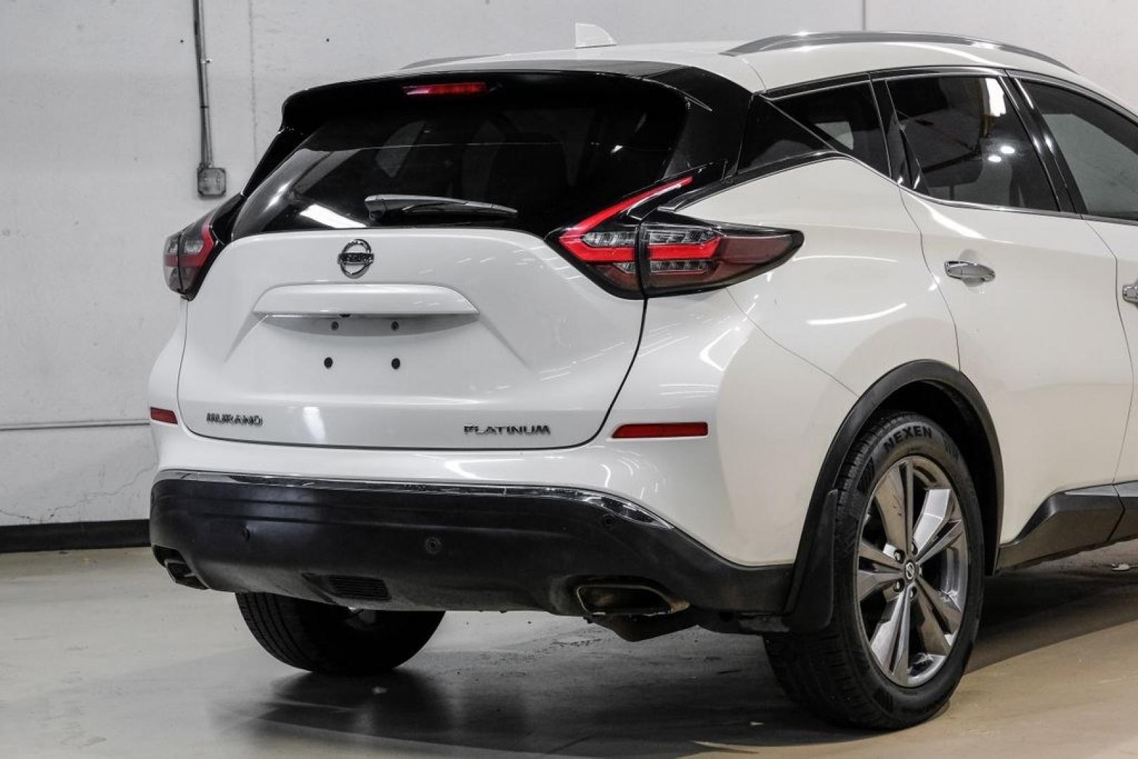 2021 Pearl White /Cashmere Nissan Murano Platinum (5N1AZ2DJ7MC) with an 3.5L V6 DOHC 24V engine, CVT transmission, located at 15300 Midway Rd., Addison, TX, 75001, (972) 702-0011, 32.958321, -96.838074- Photo#11