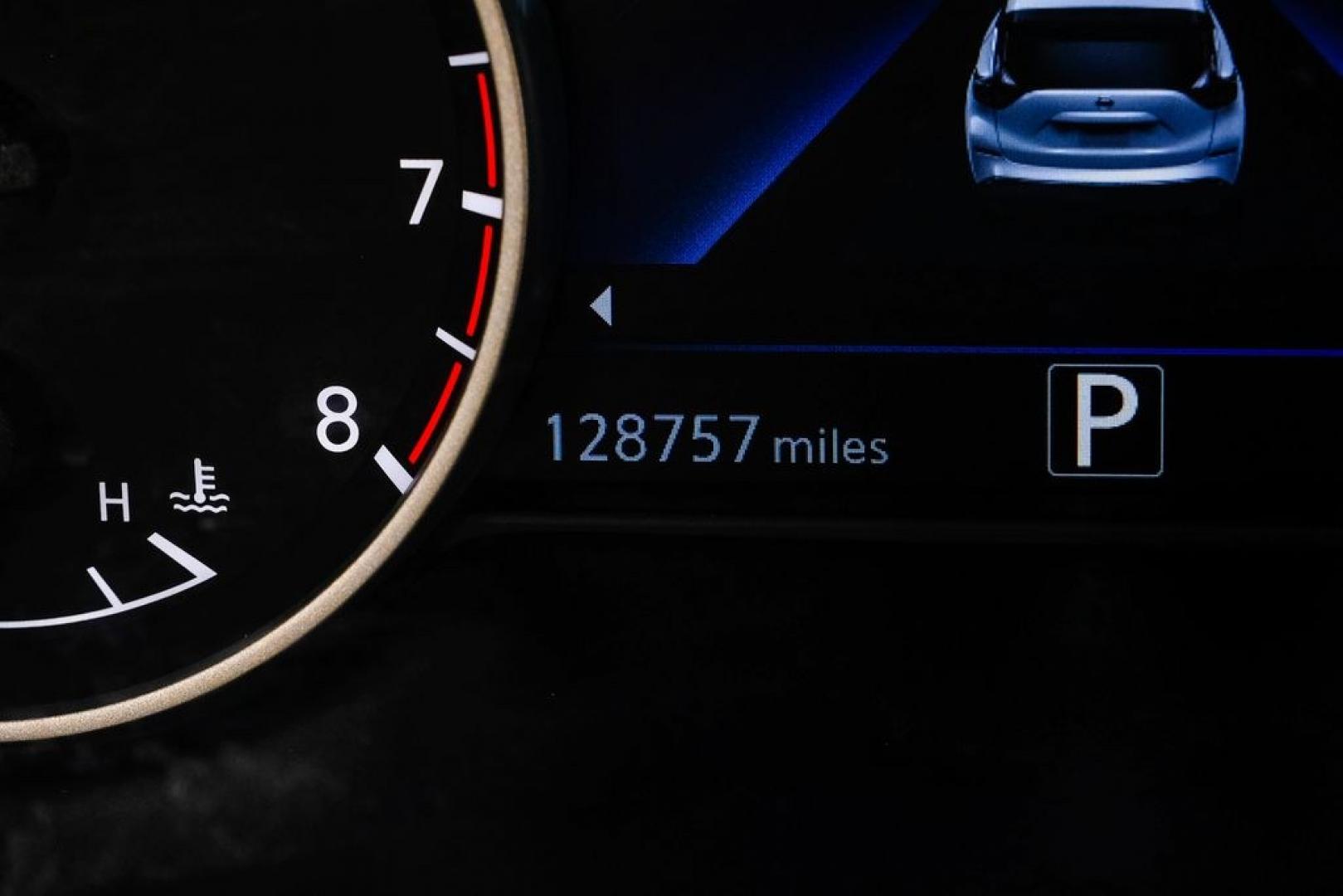 2021 Pearl White /Cashmere Nissan Murano Platinum (5N1AZ2DJ7MC) with an 3.5L V6 DOHC 24V engine, CVT transmission, located at 15300 Midway Rd., Addison, TX, 75001, (972) 702-0011, 32.958321, -96.838074- Photo#26