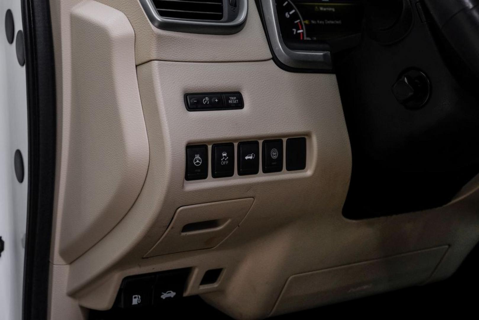 2021 Pearl White /Cashmere Nissan Murano Platinum (5N1AZ2DJ7MC) with an 3.5L V6 DOHC 24V engine, CVT transmission, located at 15300 Midway Rd., Addison, TX, 75001, (972) 702-0011, 32.958321, -96.838074- Photo#34