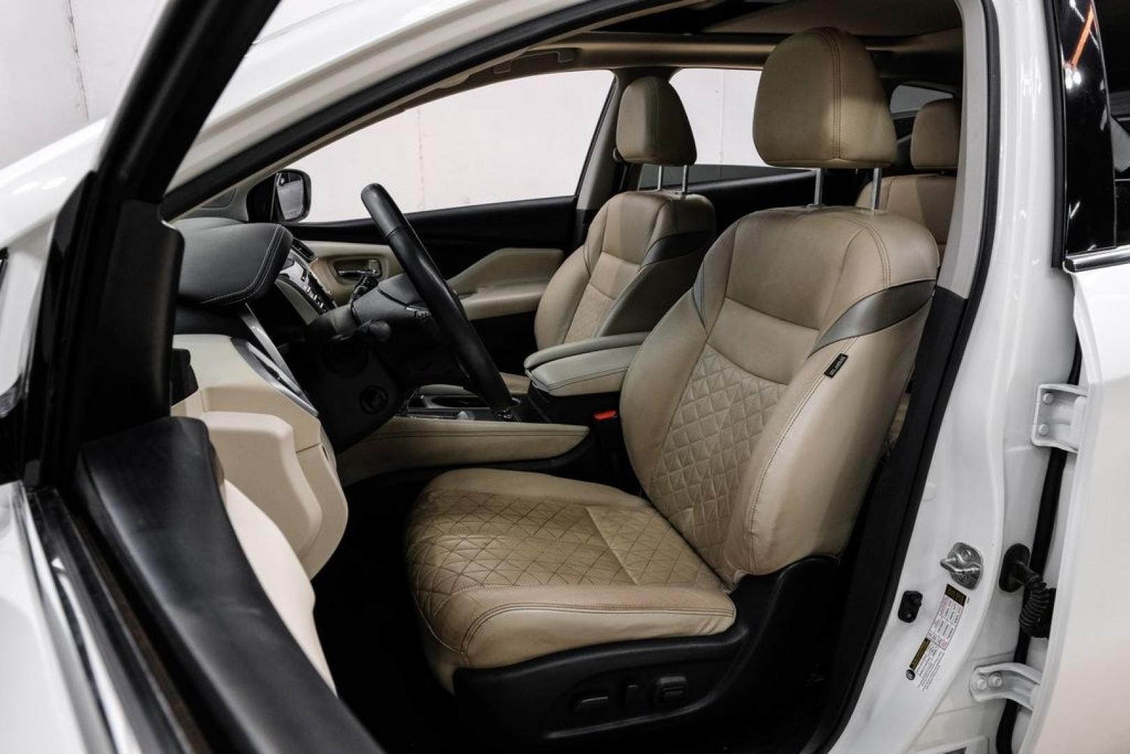 2021 Pearl White /Cashmere Nissan Murano Platinum (5N1AZ2DJ7MC) with an 3.5L V6 DOHC 24V engine, CVT transmission, located at 15300 Midway Rd., Addison, TX, 75001, (972) 702-0011, 32.958321, -96.838074- Photo#40