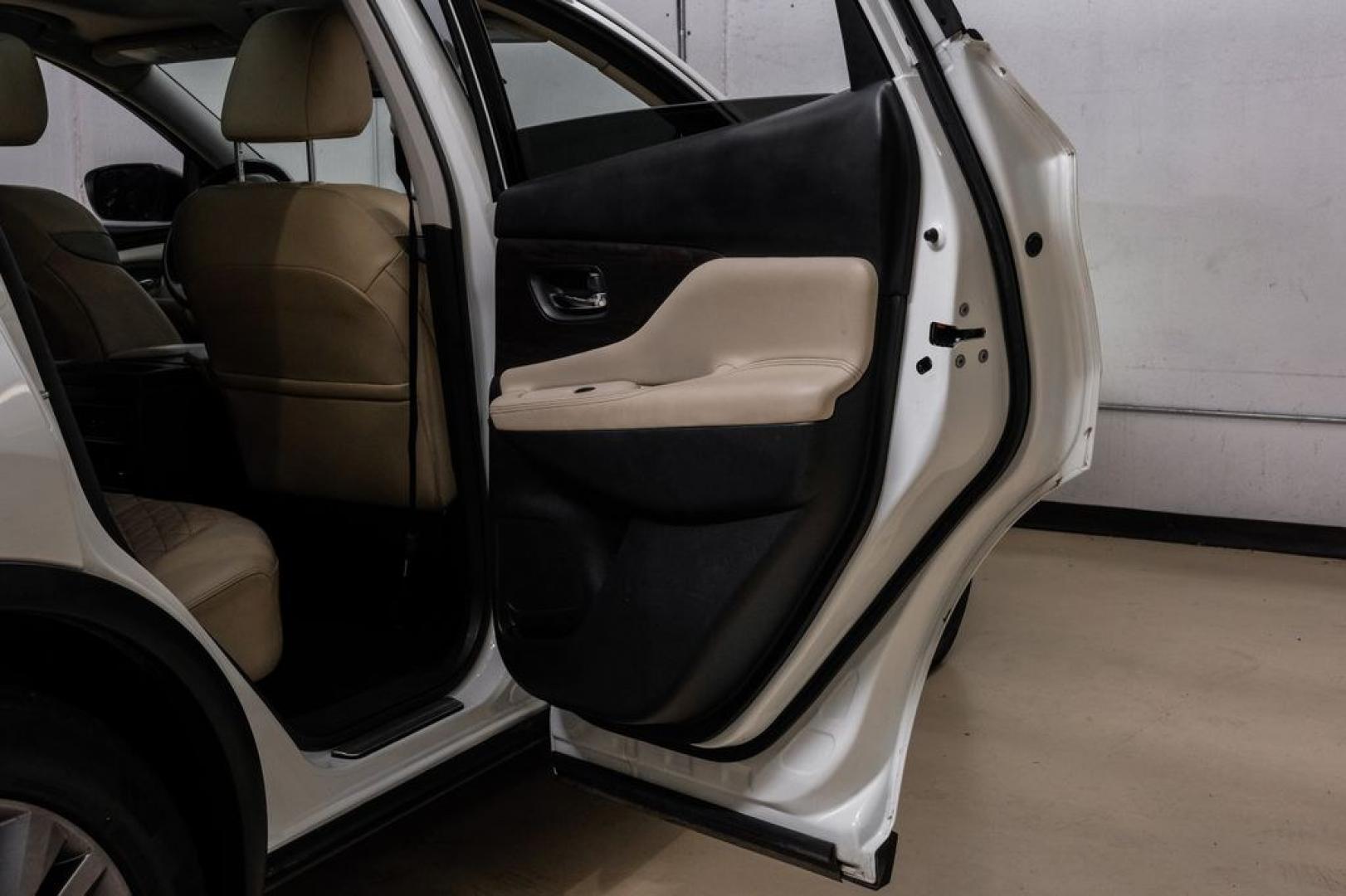 2021 Pearl White /Cashmere Nissan Murano Platinum (5N1AZ2DJ7MC) with an 3.5L V6 DOHC 24V engine, CVT transmission, located at 15300 Midway Rd., Addison, TX, 75001, (972) 702-0011, 32.958321, -96.838074- Photo#55