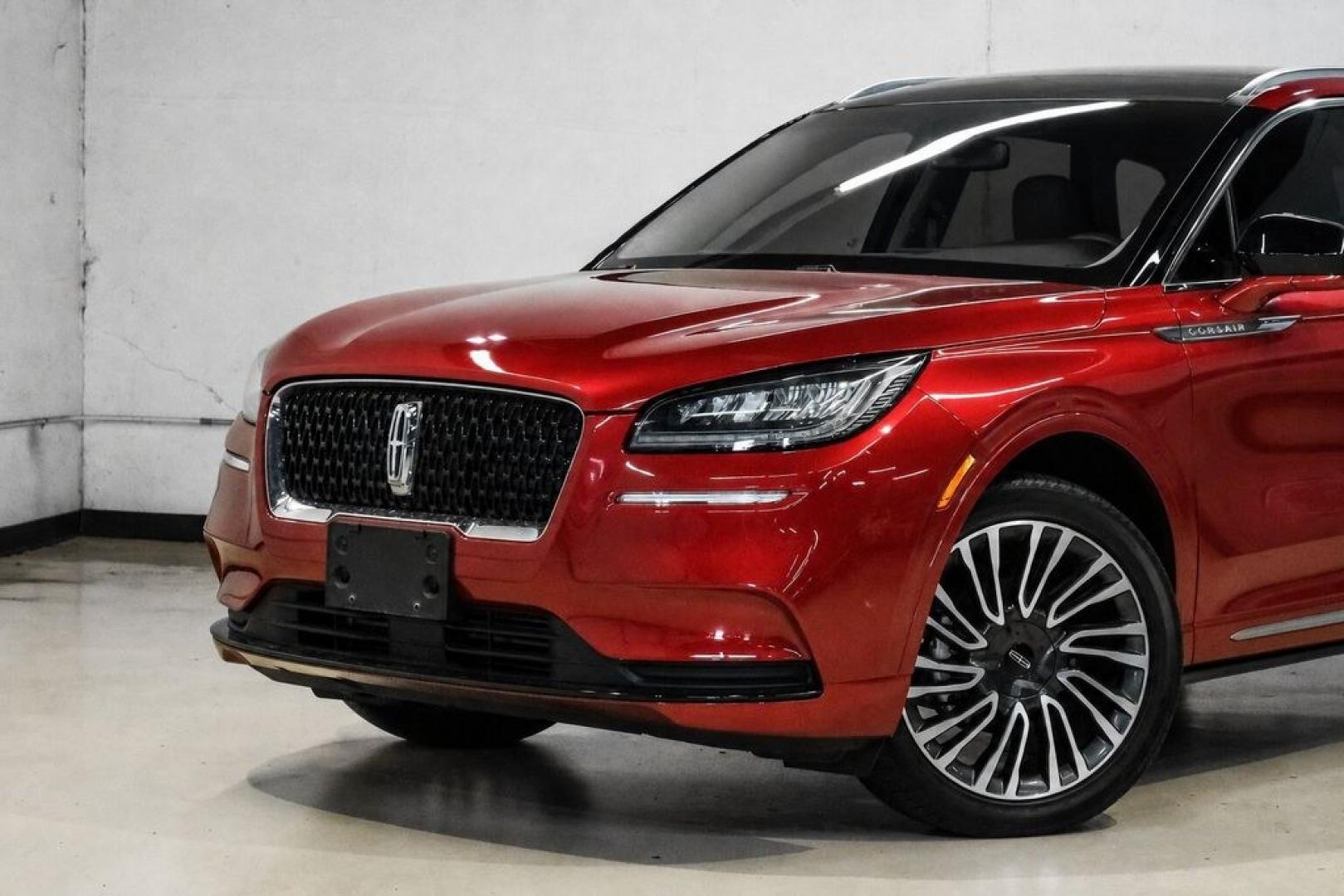 2022 Red /Sandstone Lincoln Corsair Standard (5LMCJ1DH6NU) with an 2.3L I4 engine, Automatic transmission, located at 15300 Midway Rd., Addison, TX, 75001, (972) 702-0011, 32.958321, -96.838074- Photo#5