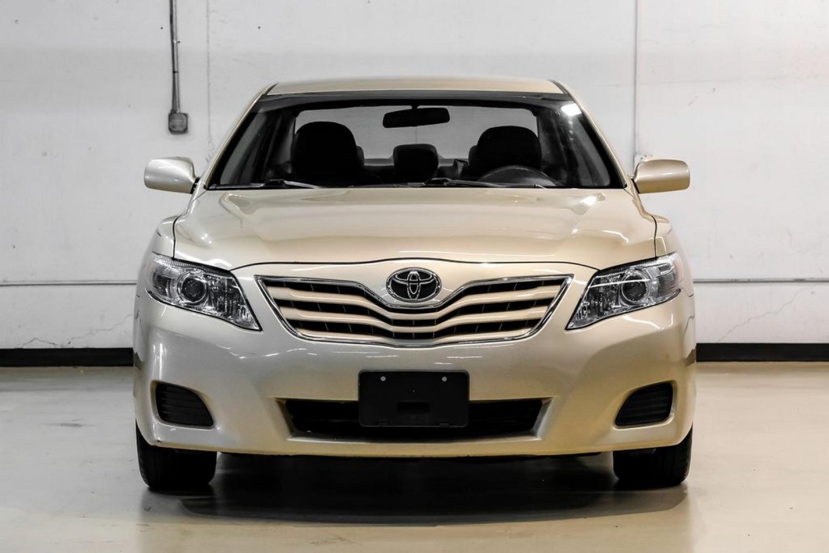 2011 Sandy Beach Metallic /Bisque Toyota Camry LE (4T1BF3EK8BU) with an 2.5L I4 SMPI DOHC engine, Automatic transmission, located at 15300 Midway Rd., Addison, TX, 75001, (972) 702-0011, 32.958321, -96.838074- Photo#6
