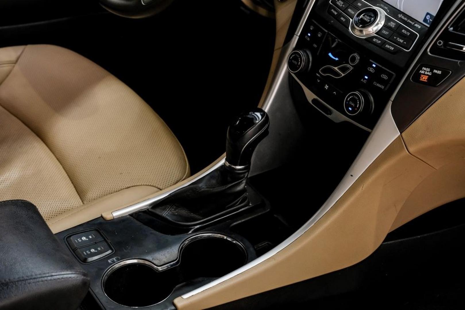 2014 Diamond White Pearl /Camel Hyundai Sonata Hybrid Limited (KMHEC4A41EA) with an 2.4L 4-Cylinder Atkinson-Cycle Hybrid engine, Automatic transmission, located at 15300 Midway Rd., Addison, TX, 75001, (972) 702-0011, 32.958321, -96.838074- Photo#27