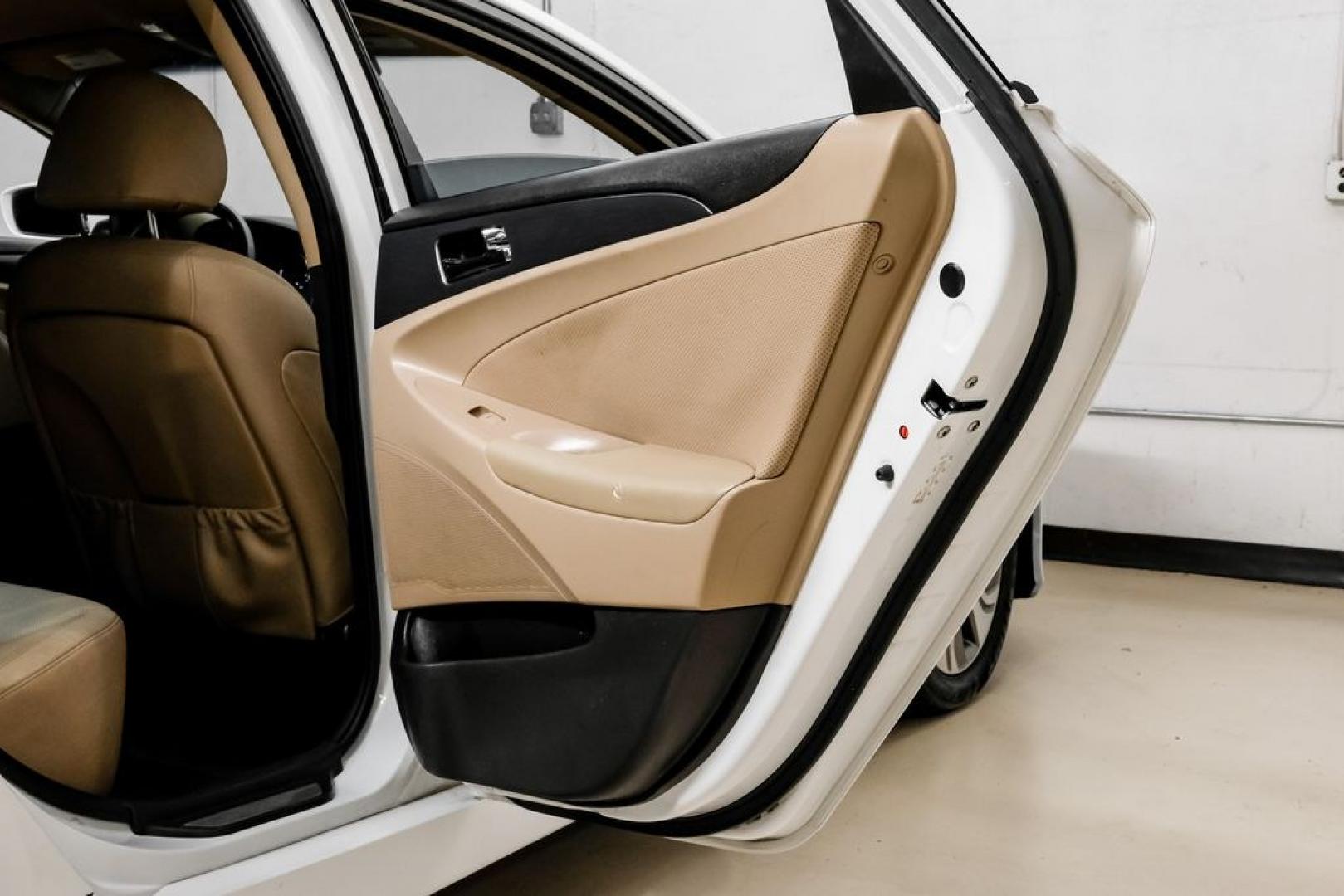 2014 Diamond White Pearl /Camel Hyundai Sonata Hybrid Limited (KMHEC4A41EA) with an 2.4L 4-Cylinder Atkinson-Cycle Hybrid engine, Automatic transmission, located at 15300 Midway Rd., Addison, TX, 75001, (972) 702-0011, 32.958321, -96.838074- Photo#50