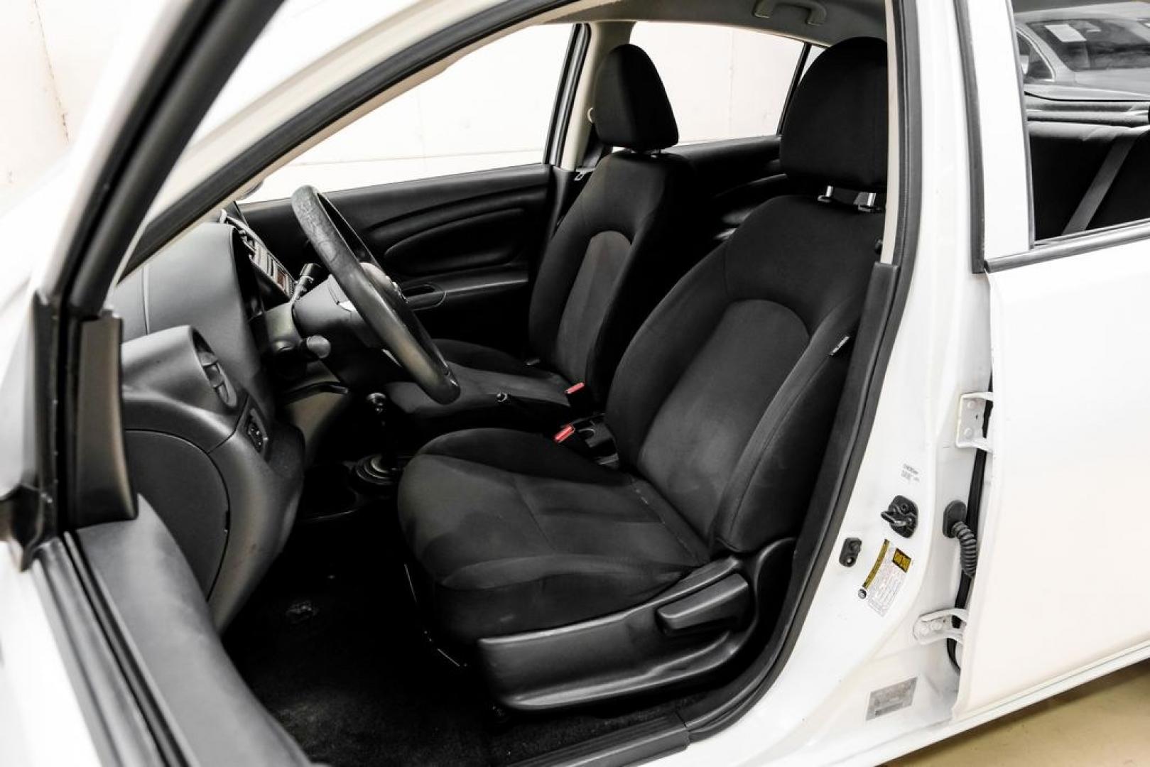 2018 Fresh Powder /Charcoal Nissan Versa 1.6 S Plus (3N1CN7AP8JL) with an 1.6L 4-Cylinder DOHC 16V engine, CVT transmission, located at 15300 Midway Rd., Addison, TX, 75001, (972) 702-0011, 32.958321, -96.838074- Photo#31