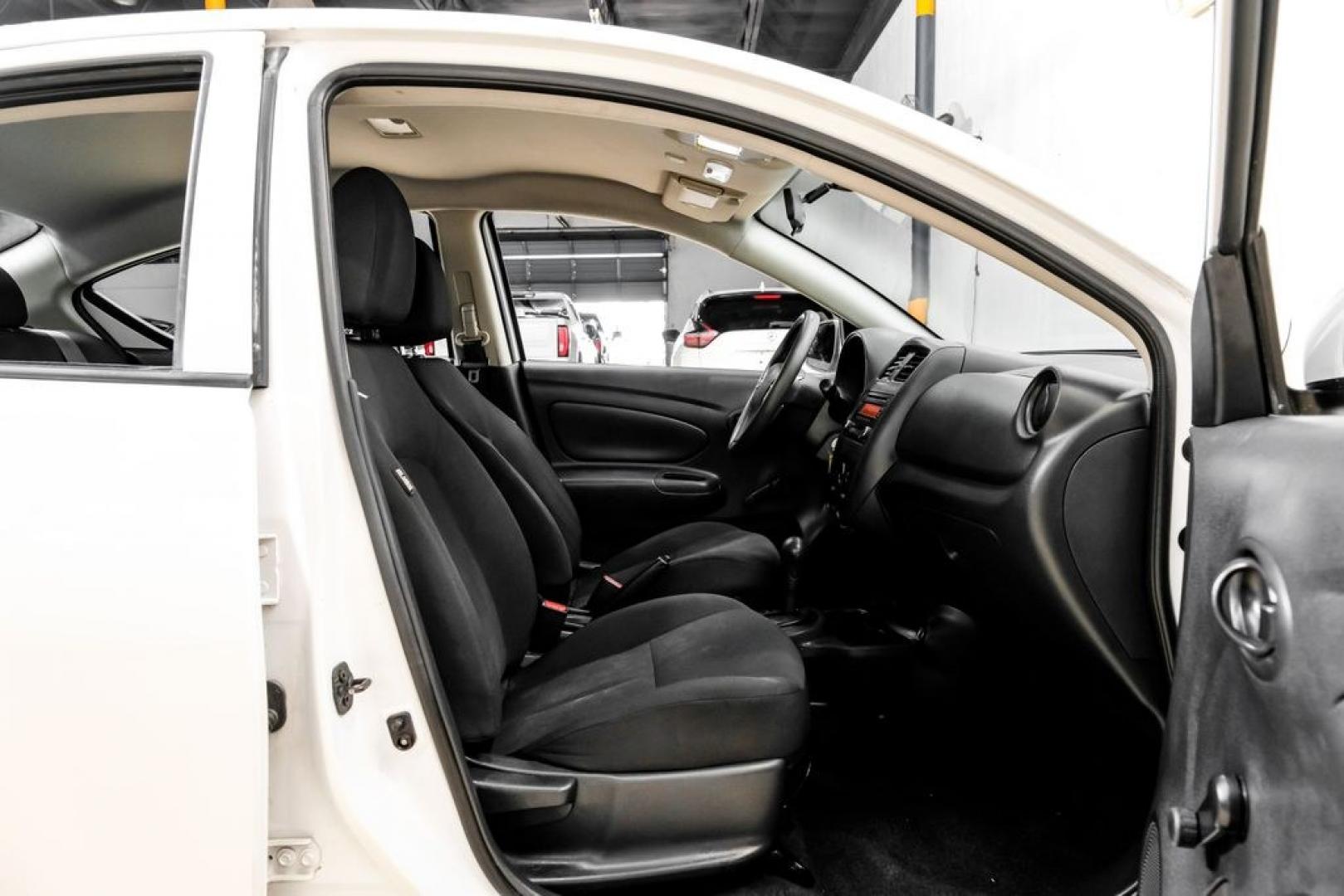 2018 Fresh Powder /Charcoal Nissan Versa 1.6 S Plus (3N1CN7AP8JL) with an 1.6L 4-Cylinder DOHC 16V engine, CVT transmission, located at 15300 Midway Rd., Addison, TX, 75001, (972) 702-0011, 32.958321, -96.838074- Photo#32