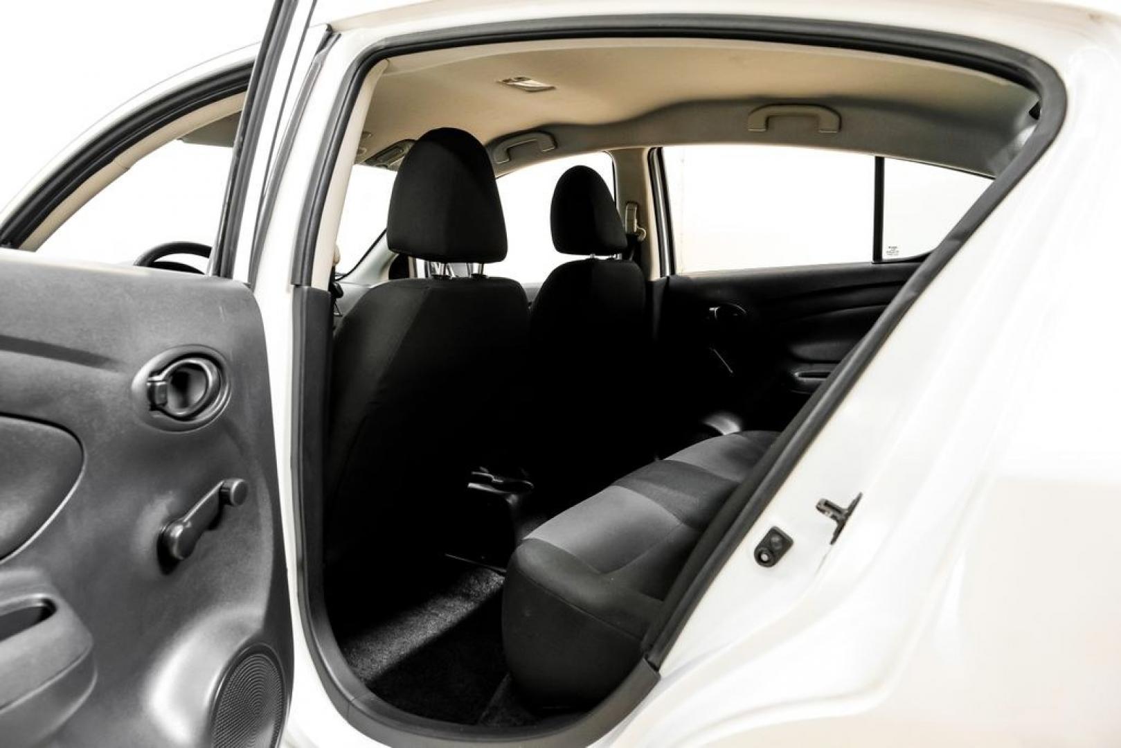 2018 Fresh Powder /Charcoal Nissan Versa 1.6 S Plus (3N1CN7AP8JL) with an 1.6L 4-Cylinder DOHC 16V engine, CVT transmission, located at 15300 Midway Rd., Addison, TX, 75001, (972) 702-0011, 32.958321, -96.838074- Photo#36