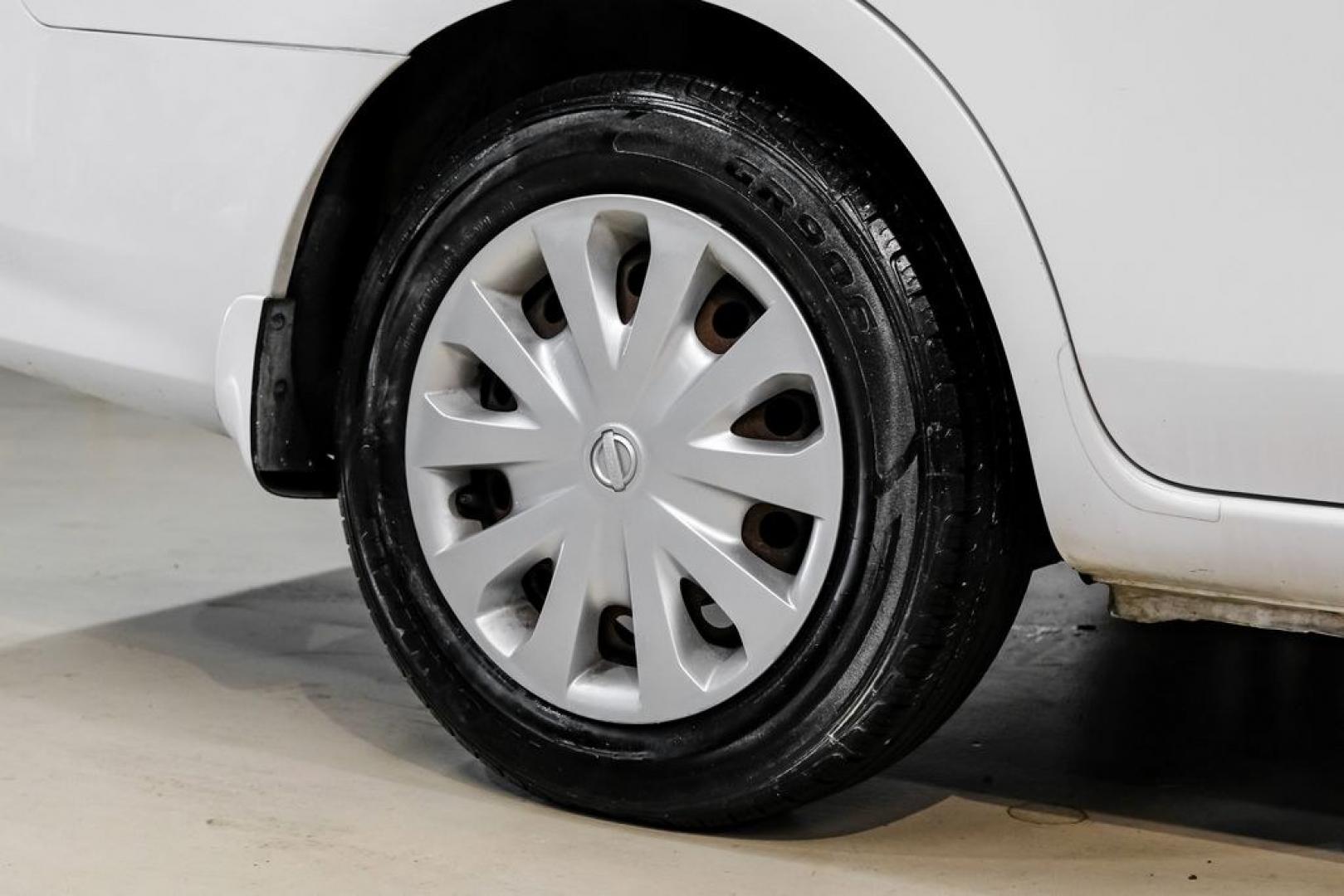 2018 Fresh Powder /Charcoal Nissan Versa 1.6 S Plus (3N1CN7AP8JL) with an 1.6L 4-Cylinder DOHC 16V engine, CVT transmission, located at 15300 Midway Rd., Addison, TX, 75001, (972) 702-0011, 32.958321, -96.838074- Photo#52