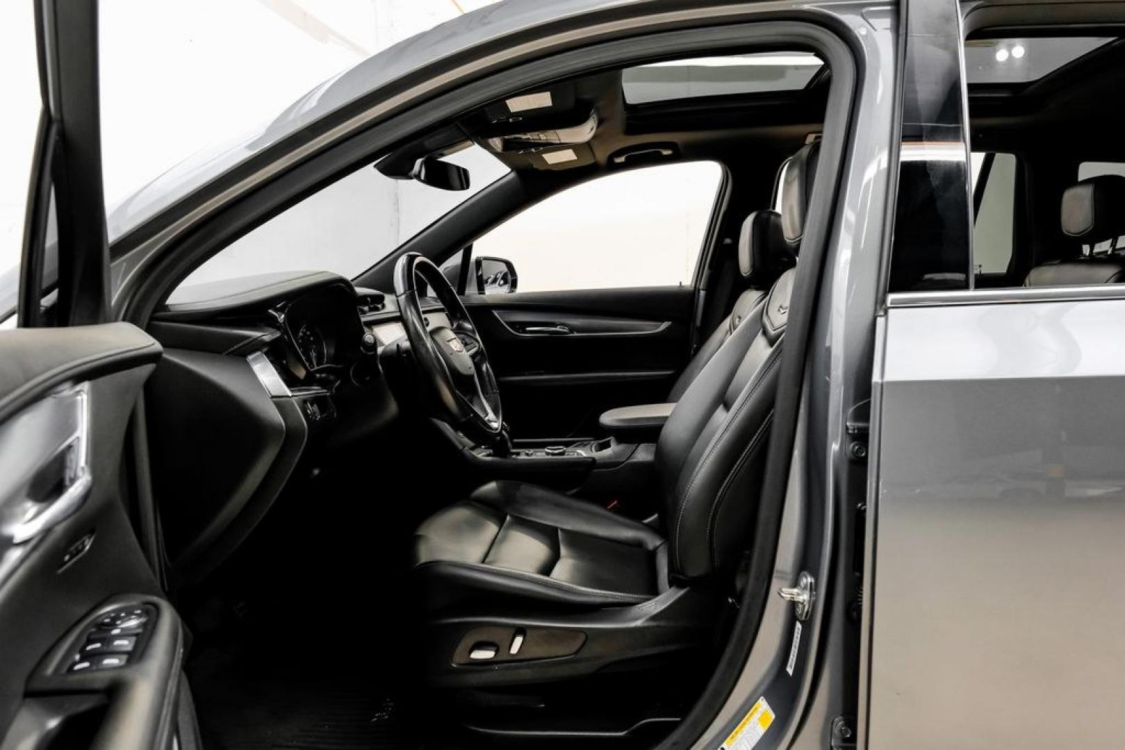 2021 Steel Metallic /Jet Black Cadillac XT6 Luxury (1GYKPAR44MZ) with an 2.0L Turbocharged engine, Automatic transmission, located at 15300 Midway Rd., Addison, TX, 75001, (972) 702-0011, 32.958321, -96.838074- Photo#3