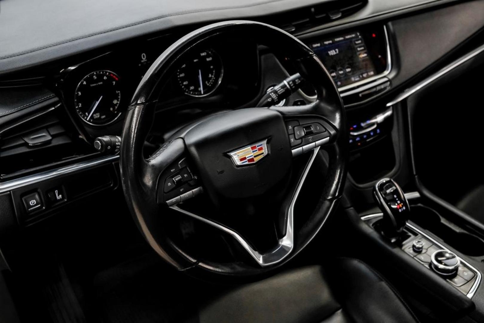 2021 Steel Metallic /Jet Black Cadillac XT6 Luxury (1GYKPAR44MZ) with an 2.0L Turbocharged engine, Automatic transmission, located at 15300 Midway Rd., Addison, TX, 75001, (972) 702-0011, 32.958321, -96.838074- Photo#21